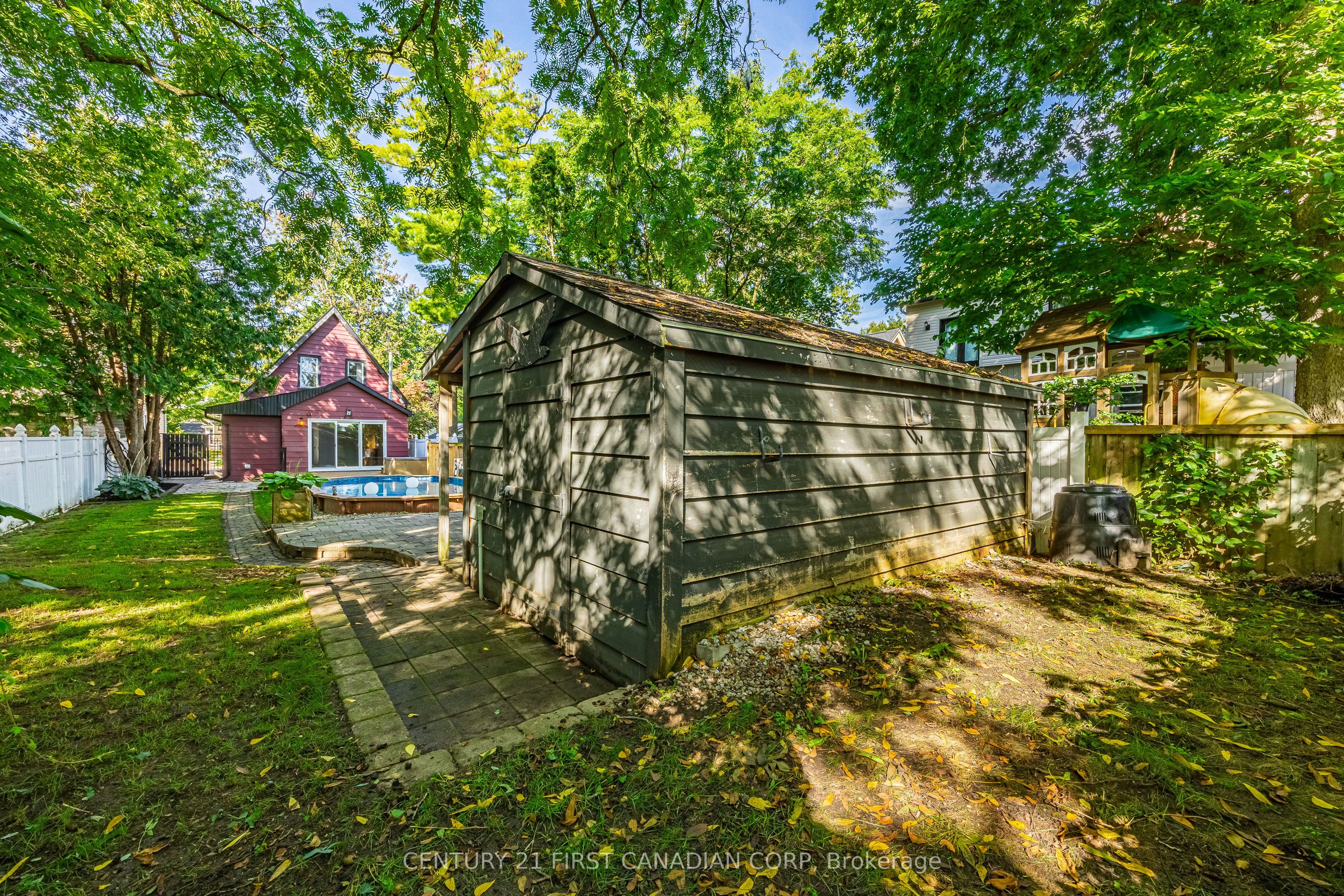 26 Thornton Avenue Property Photo 38