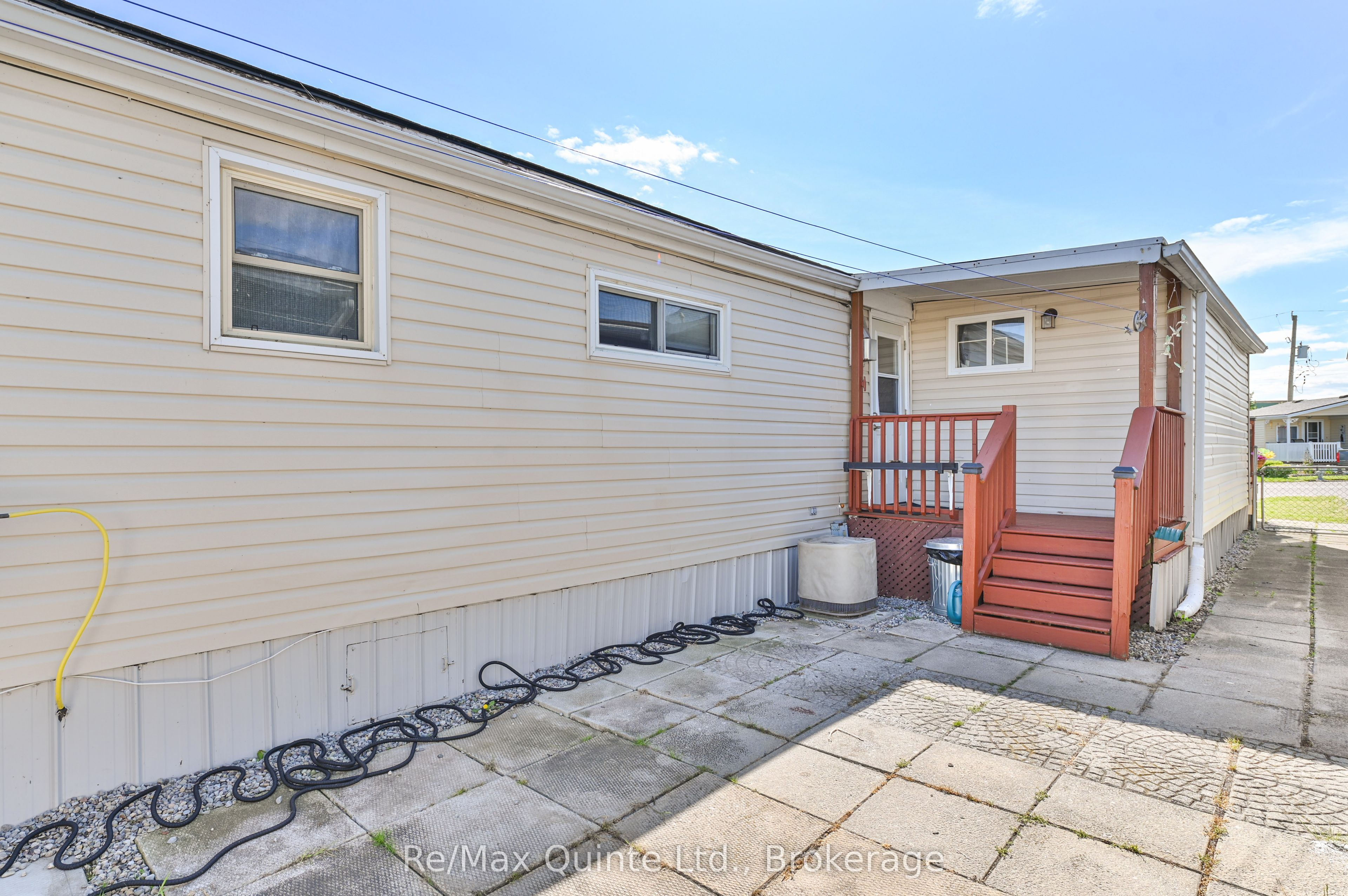 311 Dundas Street 44 Property Photo 24