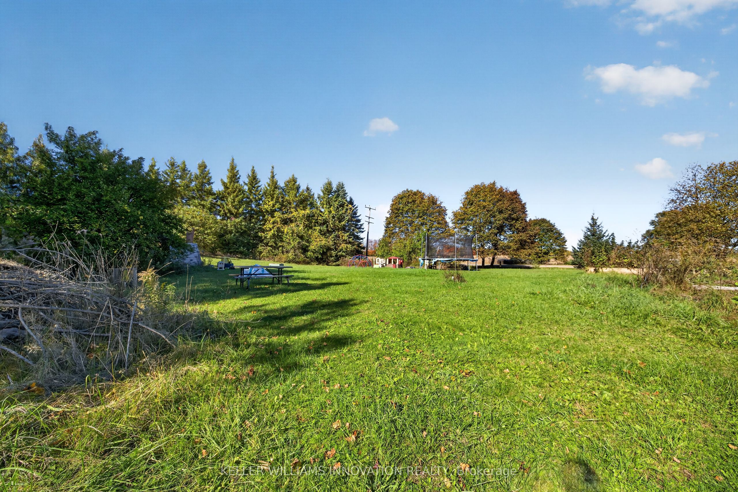 5066 Wellington 32 Road Property Photo 14