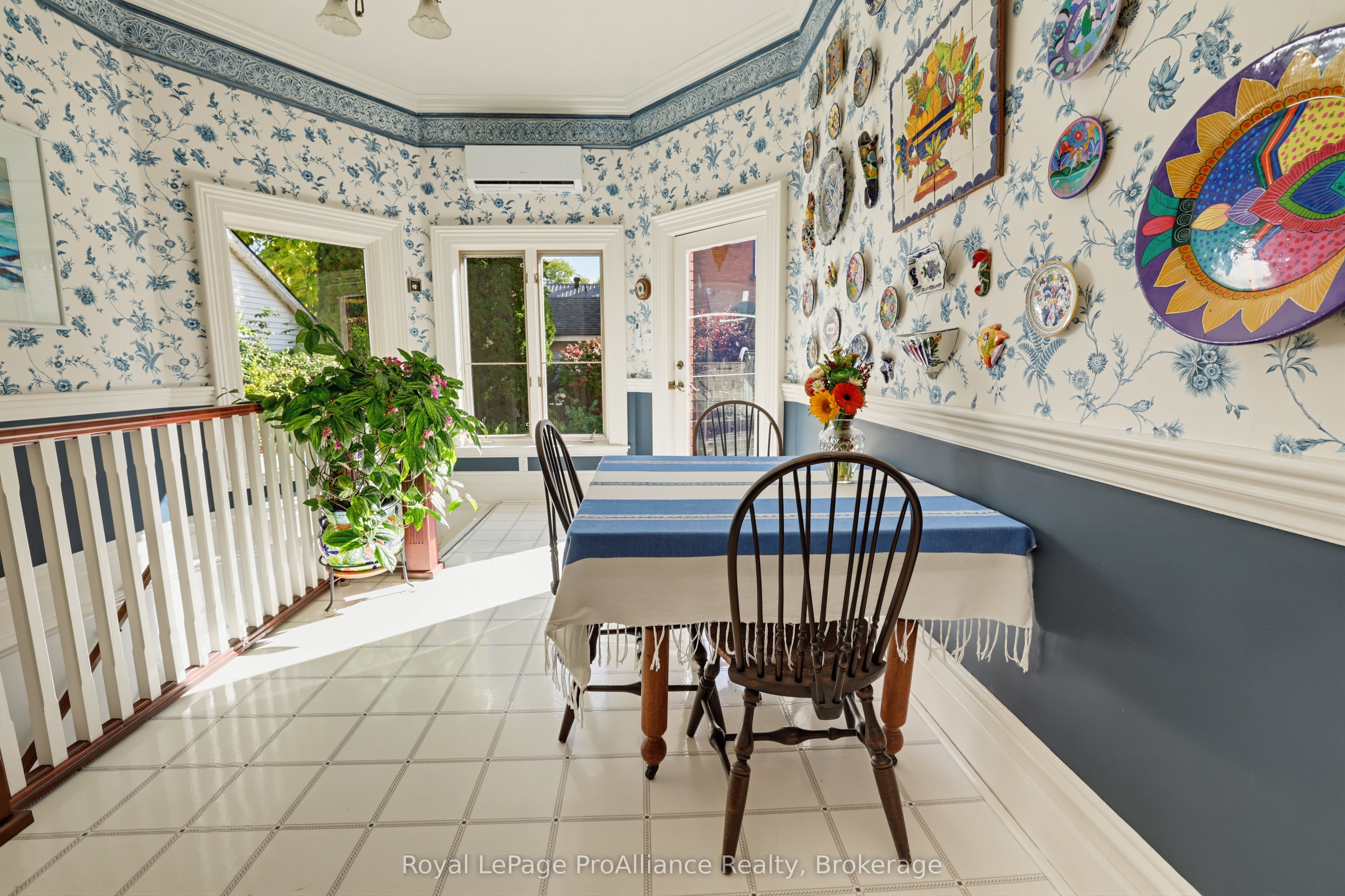 55 Queen Street Property Photo 15