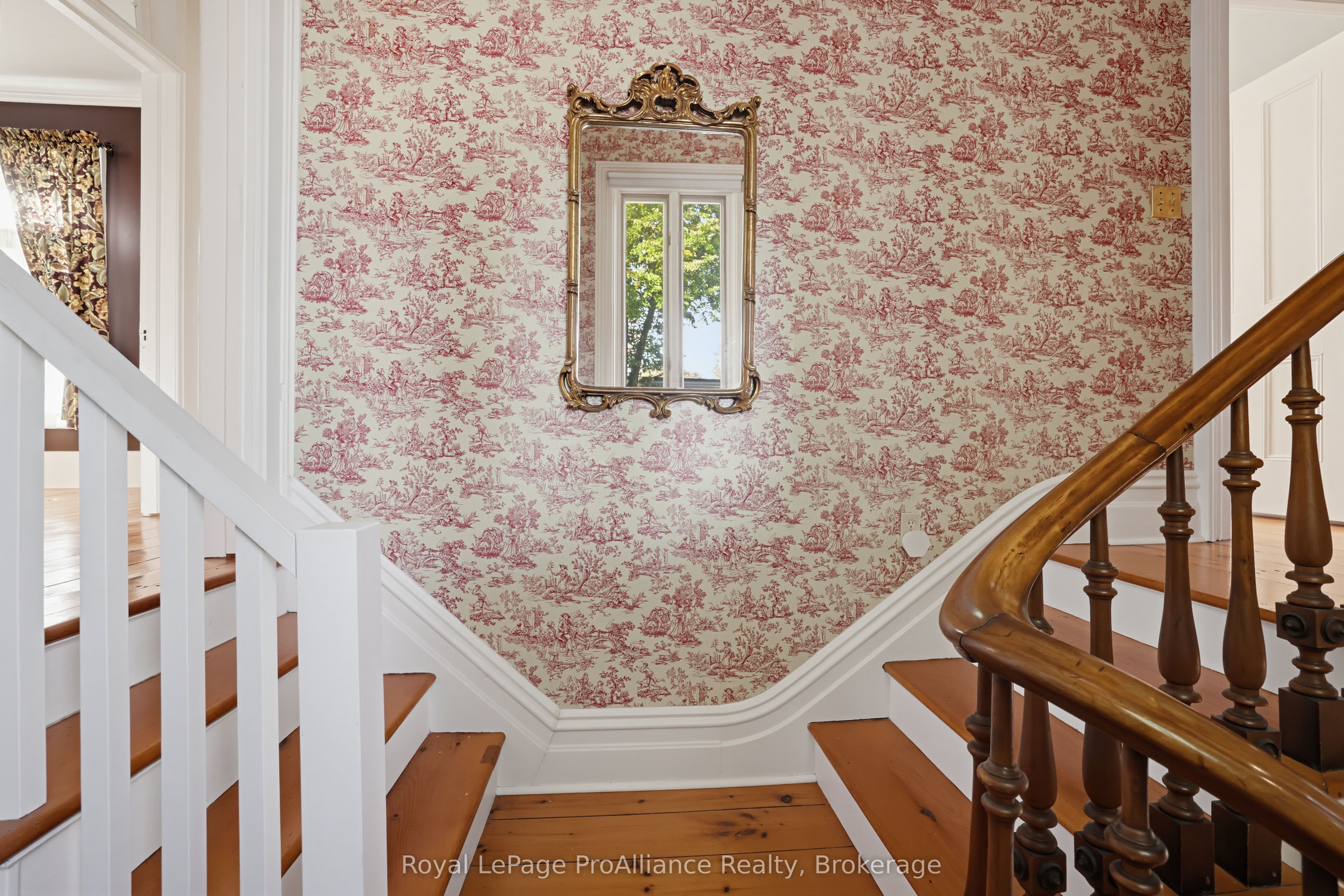 55 Queen Street Property Photo 31