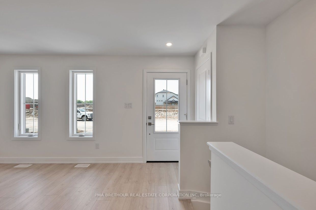 146 Doctor Agnes Craine Drive Property Photo 4