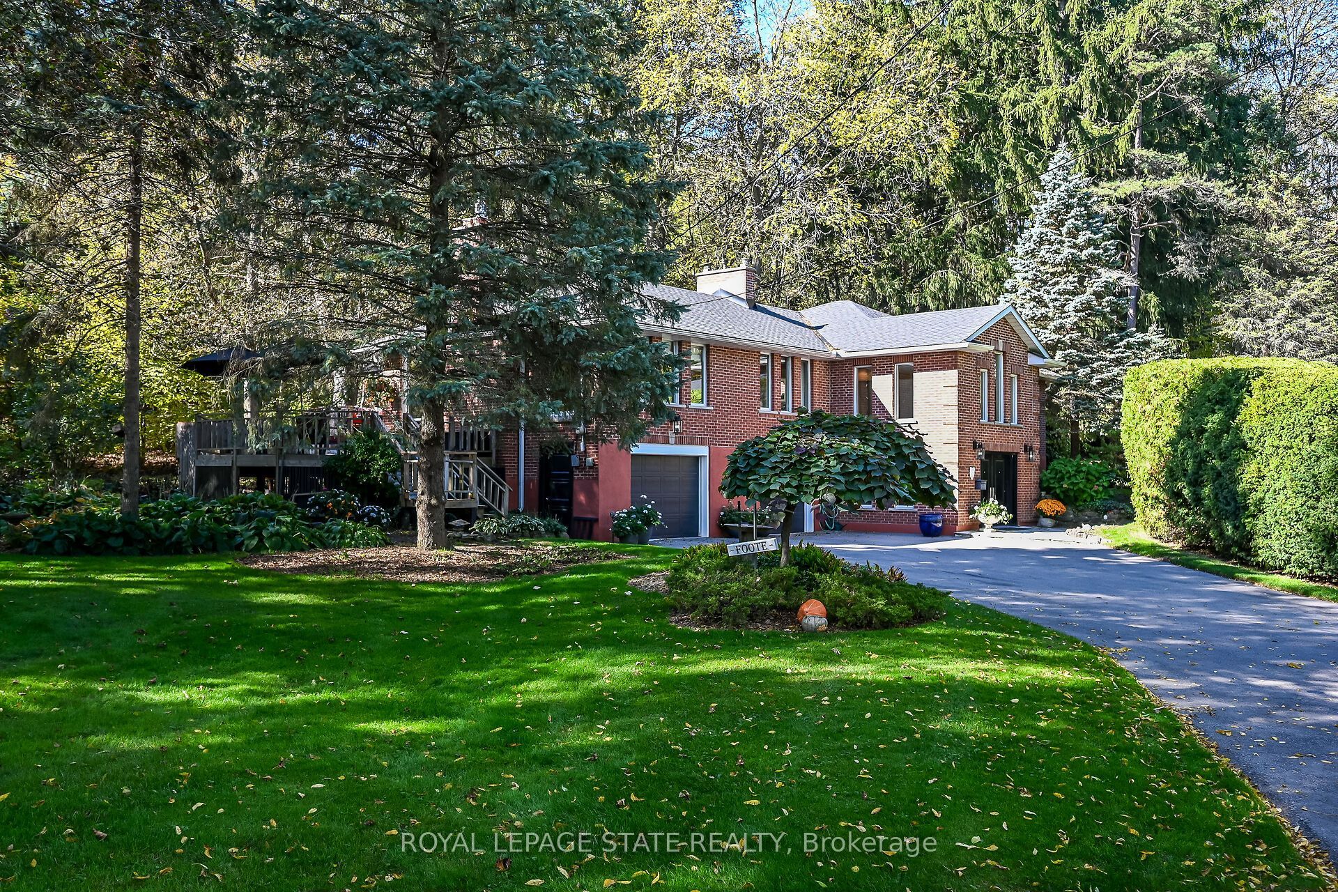 311 Golf Links Road Property Photo 2