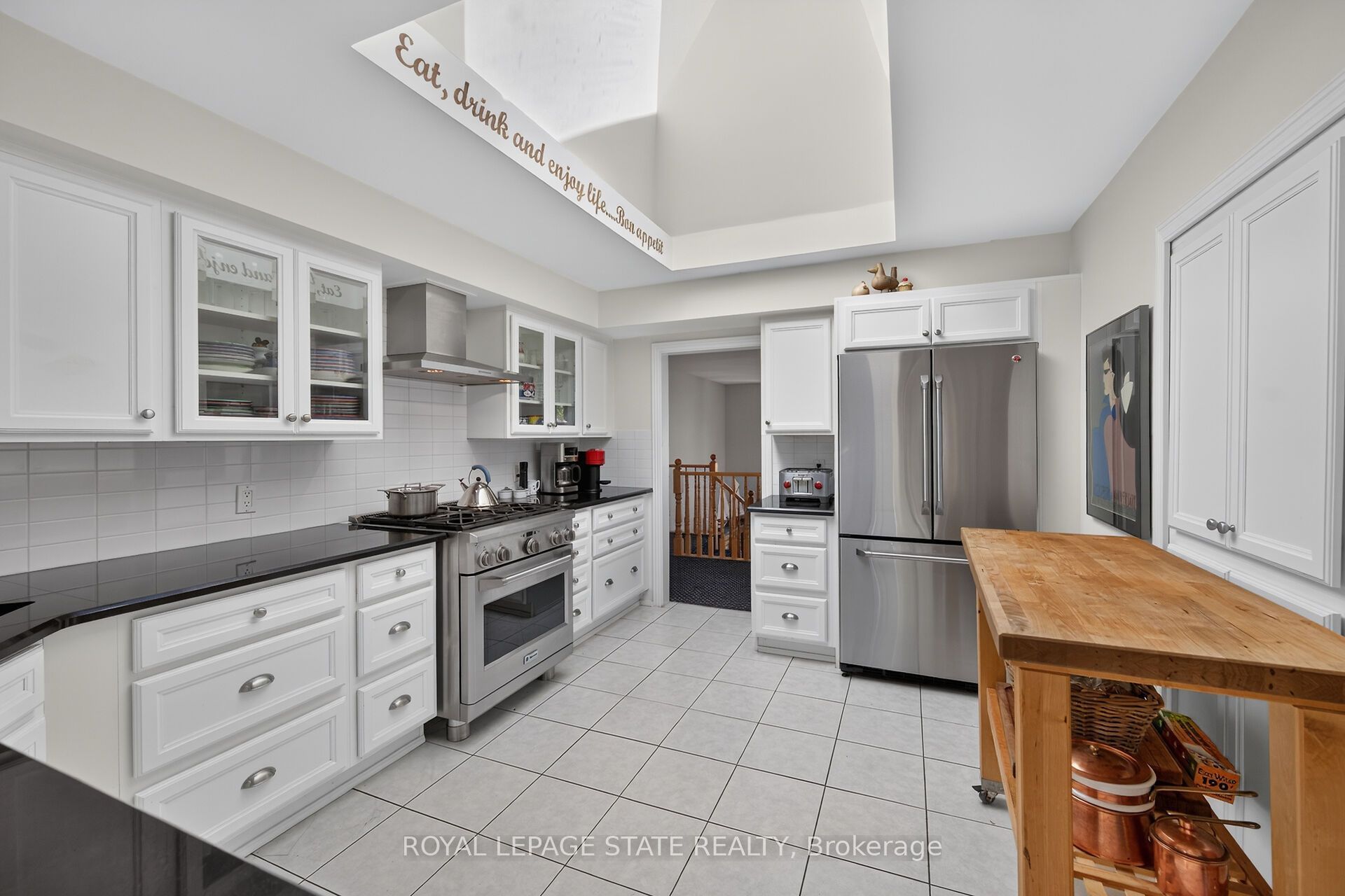 311 Golf Links Road Property Photo 9
