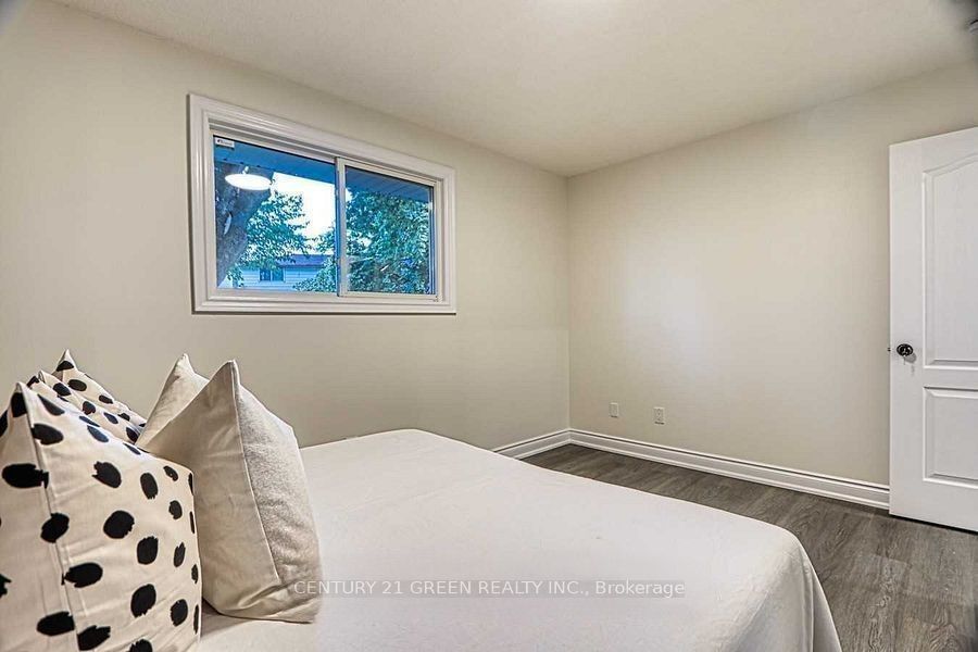 164 Gardiner Drive Property Photo 14