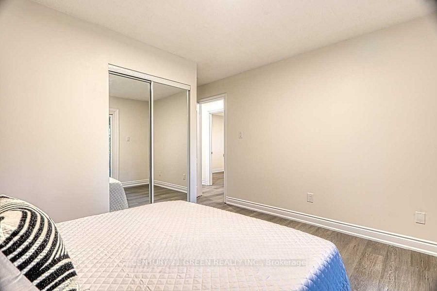 164 Gardiner Drive Property Photo 15