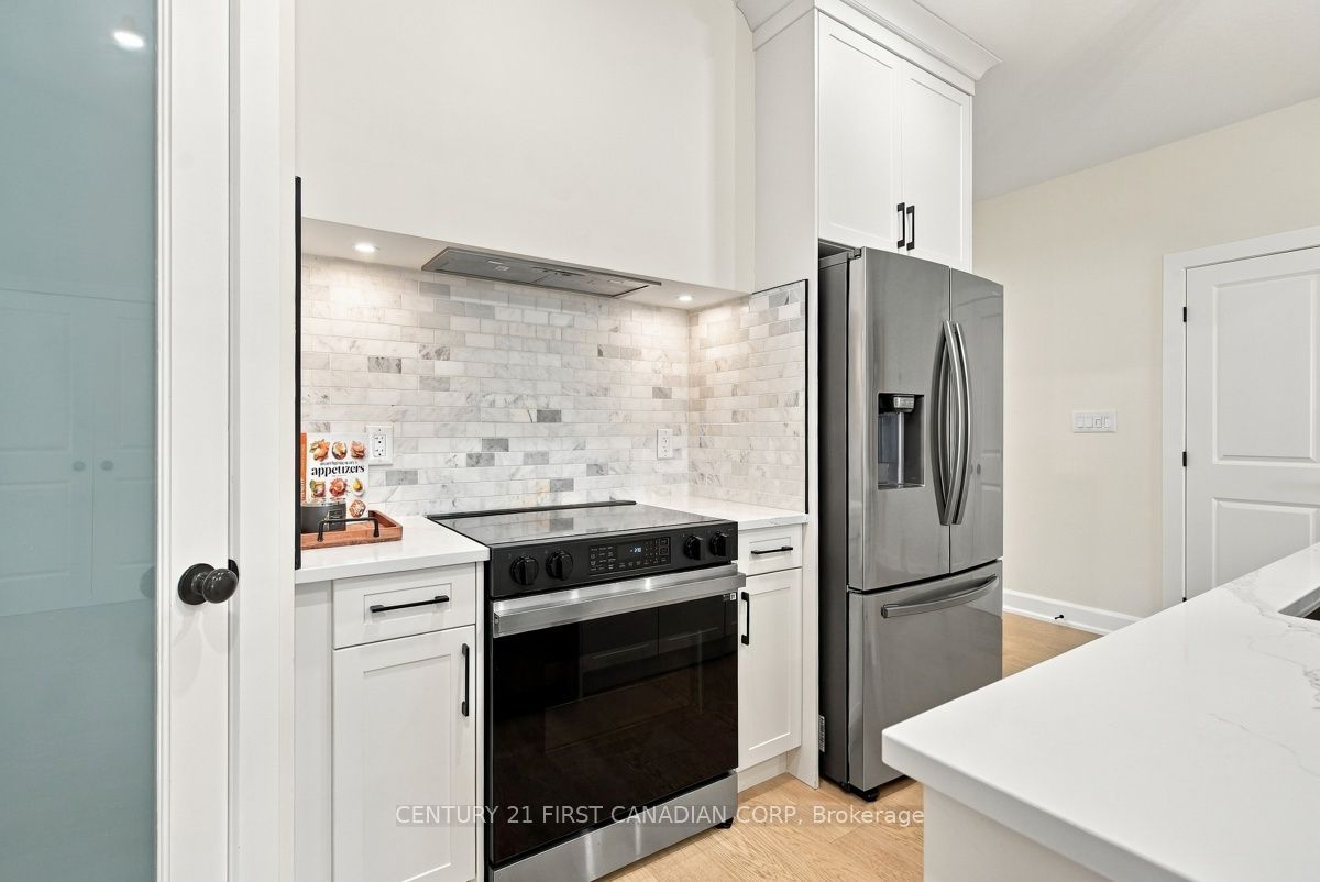 12 Briscoe Crescent Property Photo 14