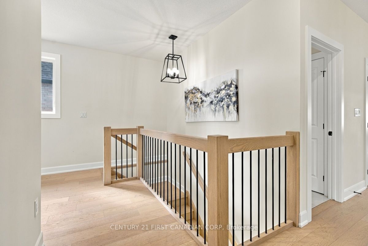 12 Briscoe Crescent Property Photo 29