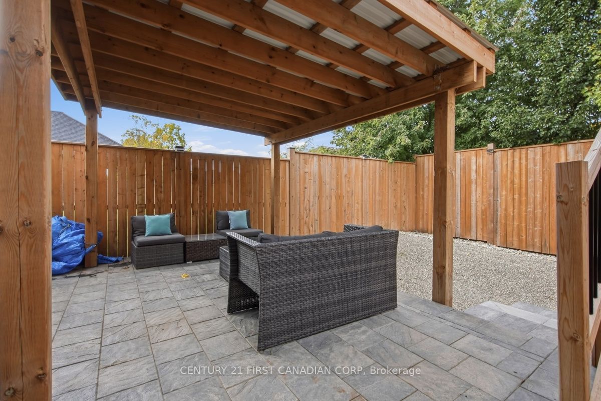12 Briscoe Crescent Property Photo 41