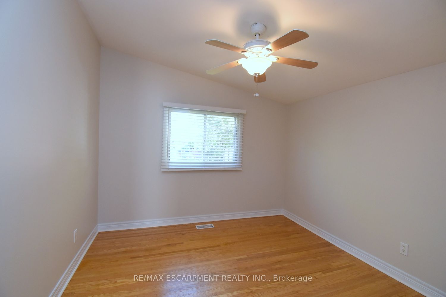 5 Ronaldshay Avenue Property Photo 22