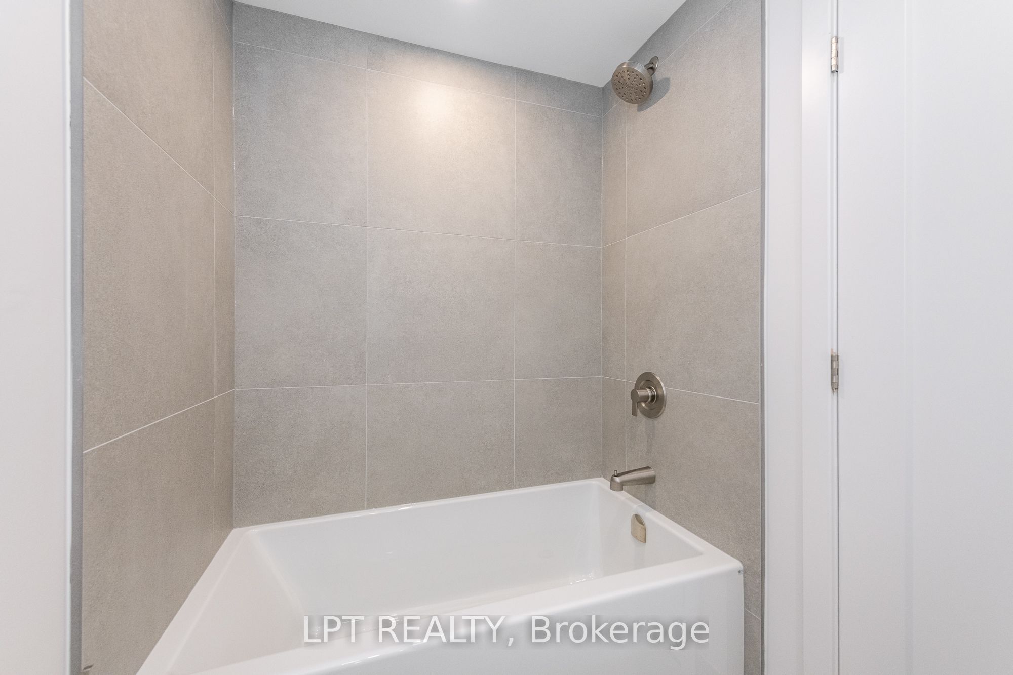 319 Shakespeare Street 2 Property Photo 9