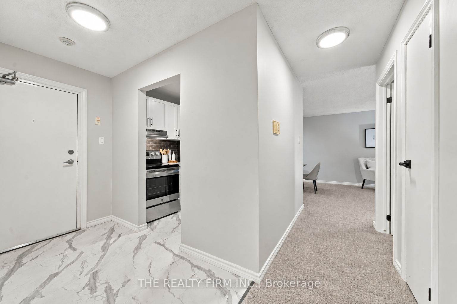 144 Conway Drive 58 Property Photo 2