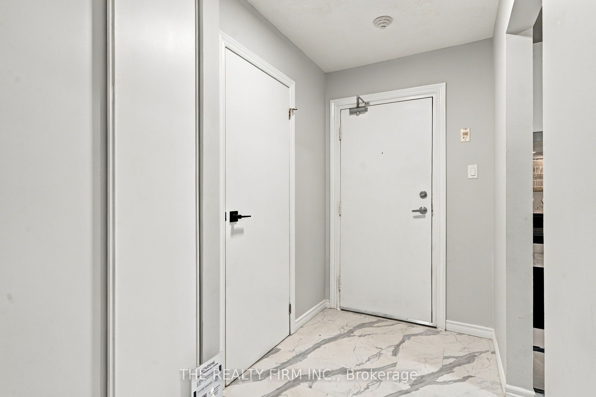 144 Conway Drive 58 Property Photo 3