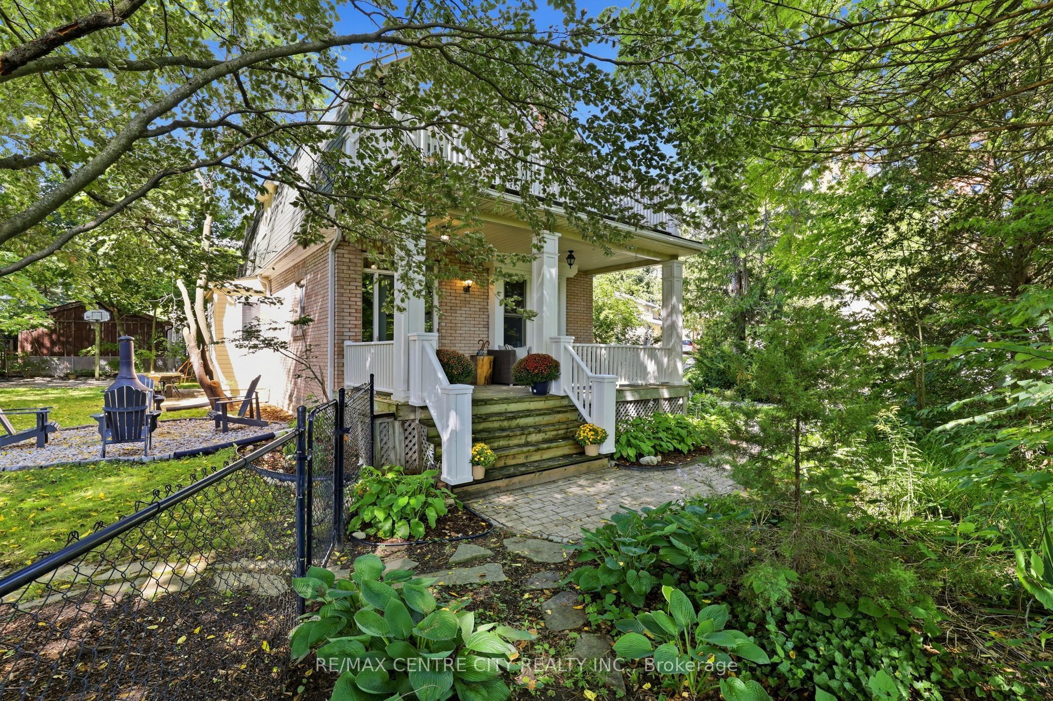 102 Walnut Street