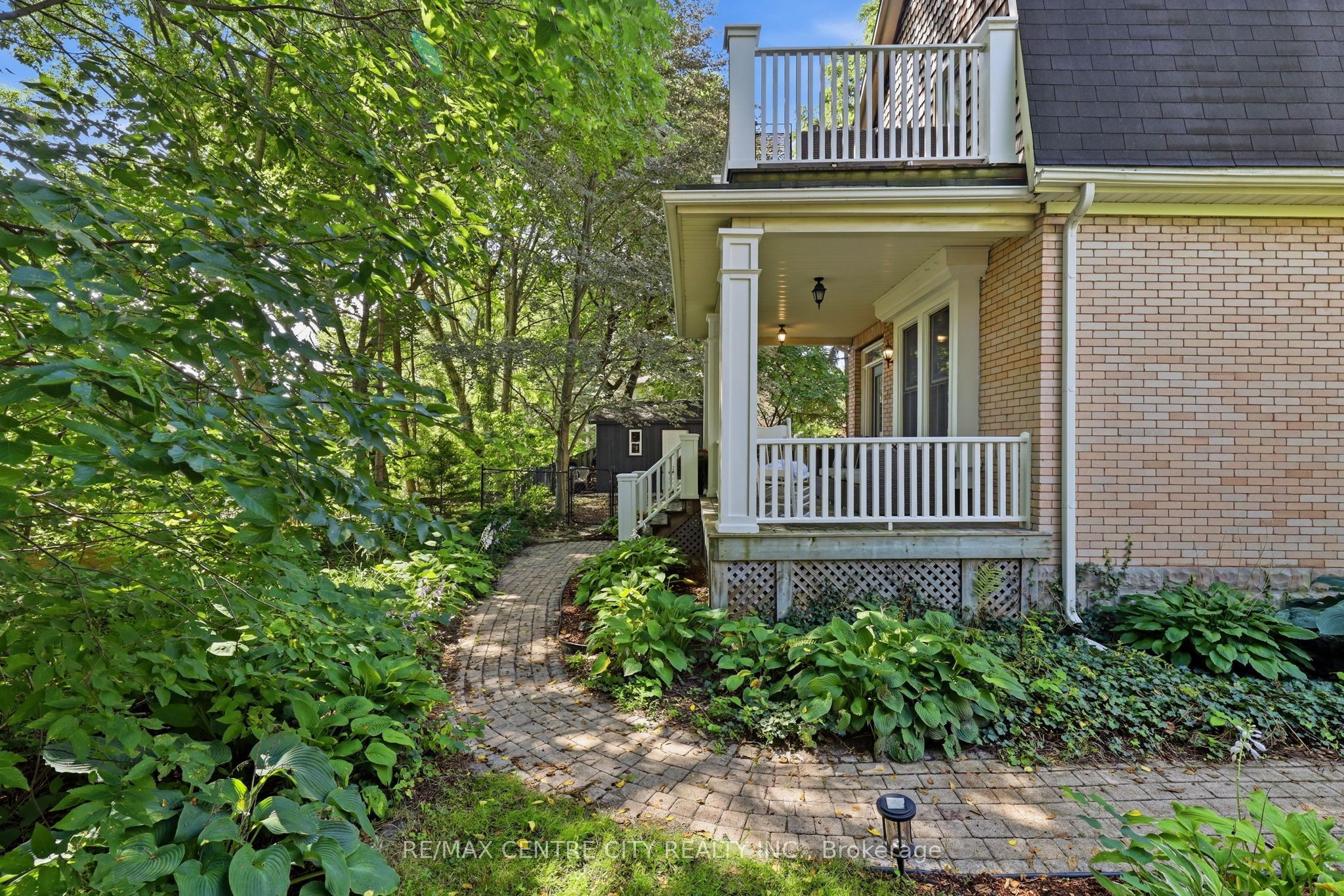 102 Walnut Street Property Photo 5