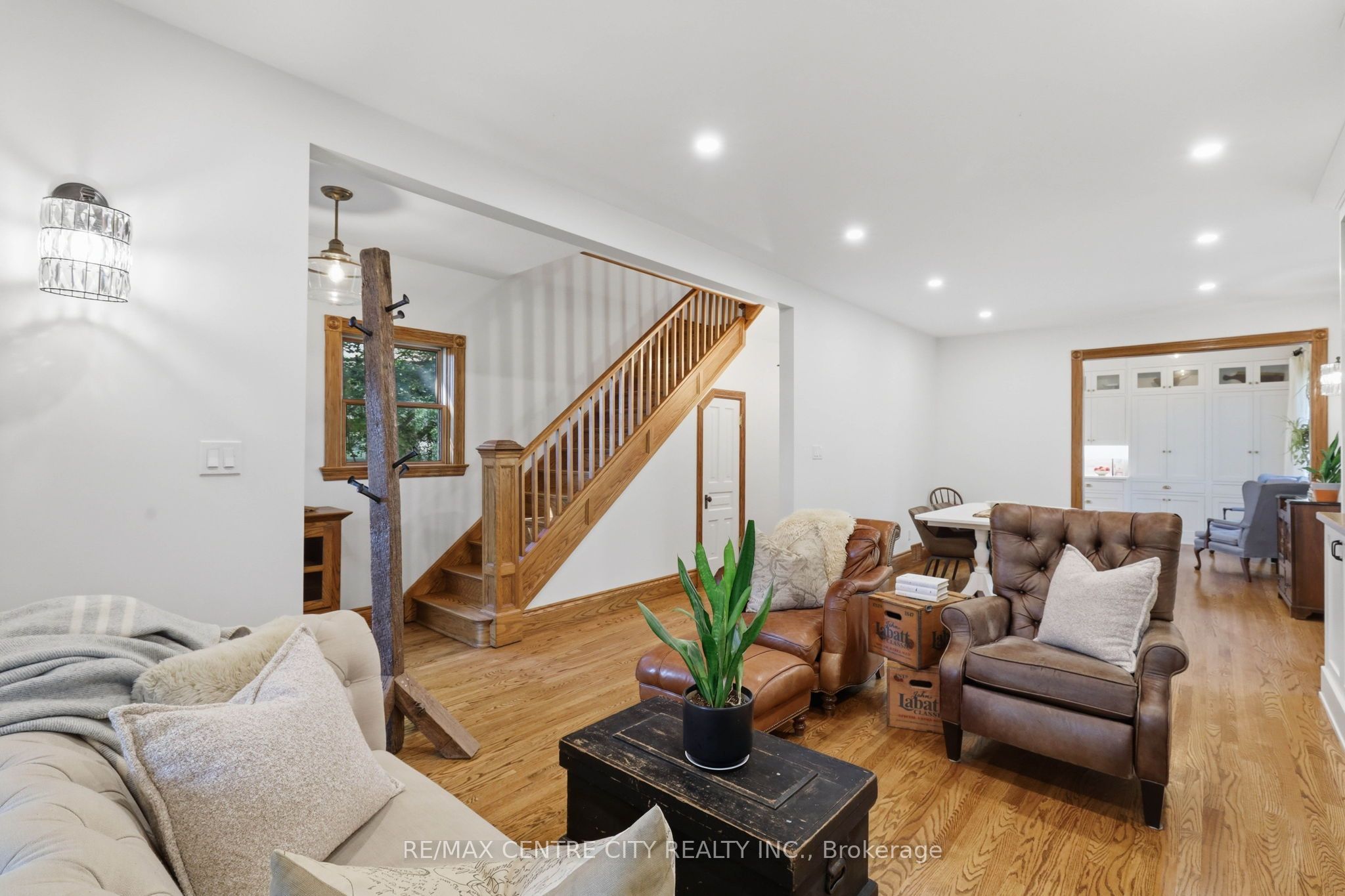 102 Walnut Street Property Photo 10