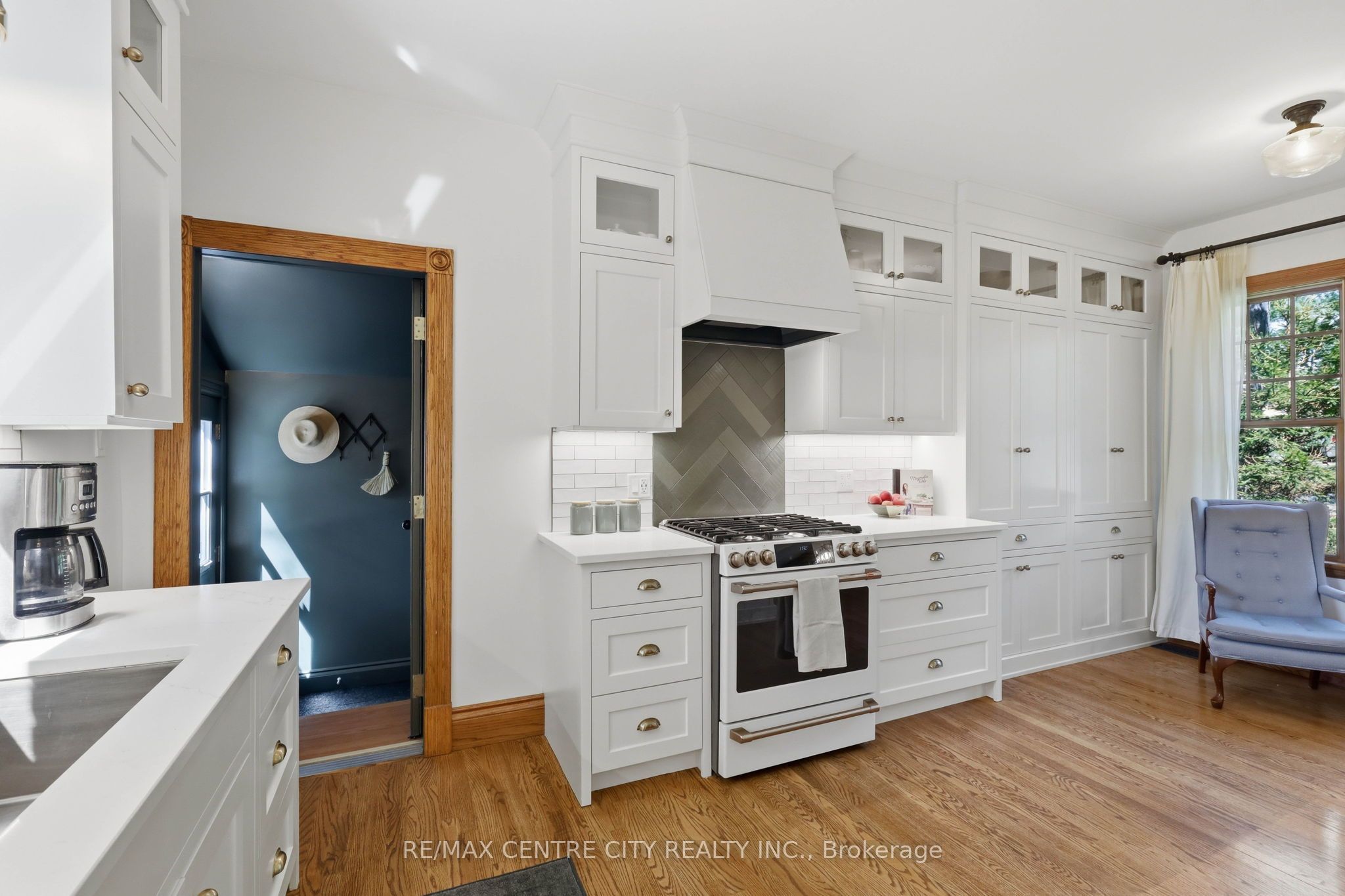 102 Walnut Street Property Photo 22