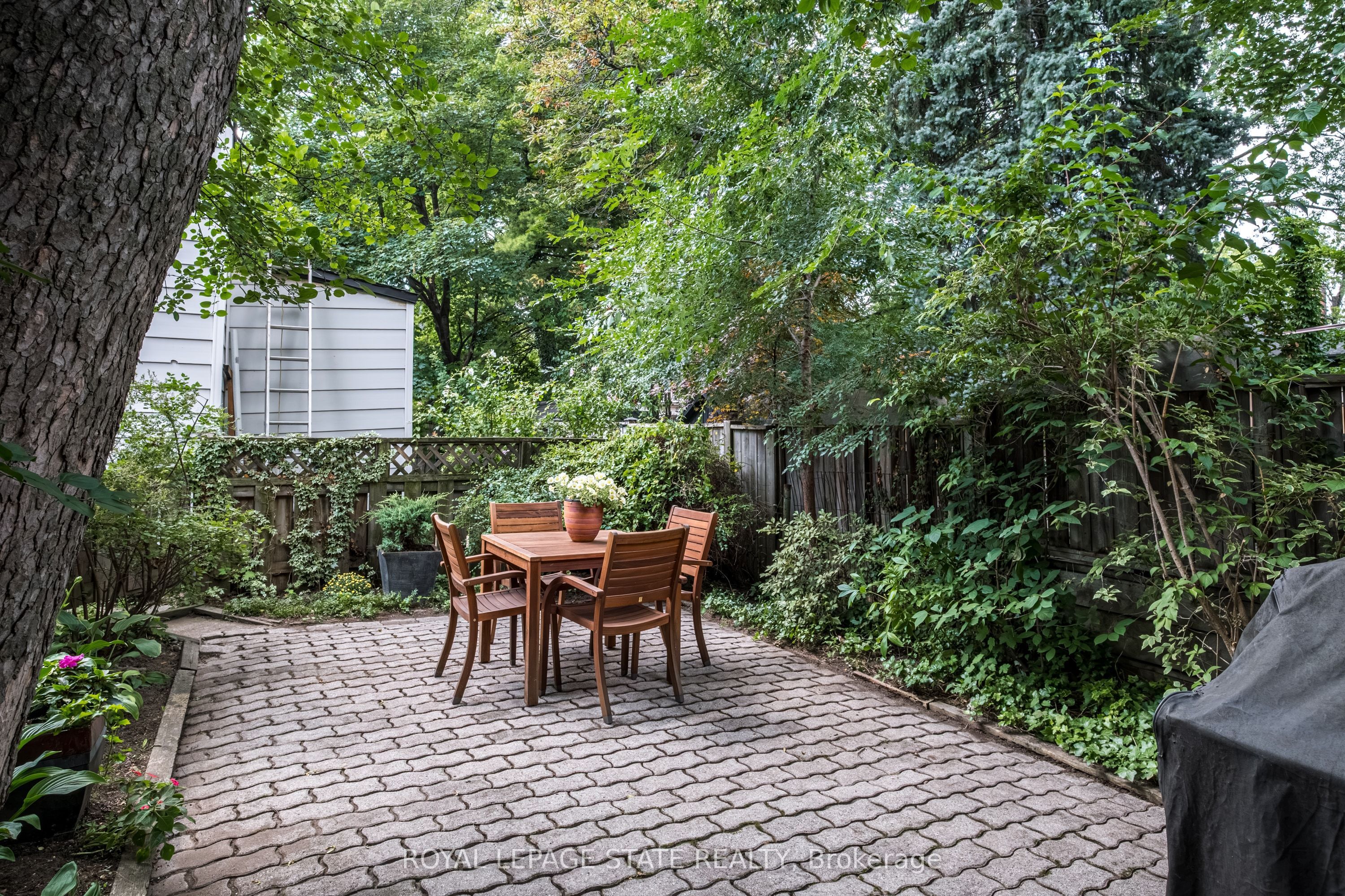 151 Markland Street Property Photo 43