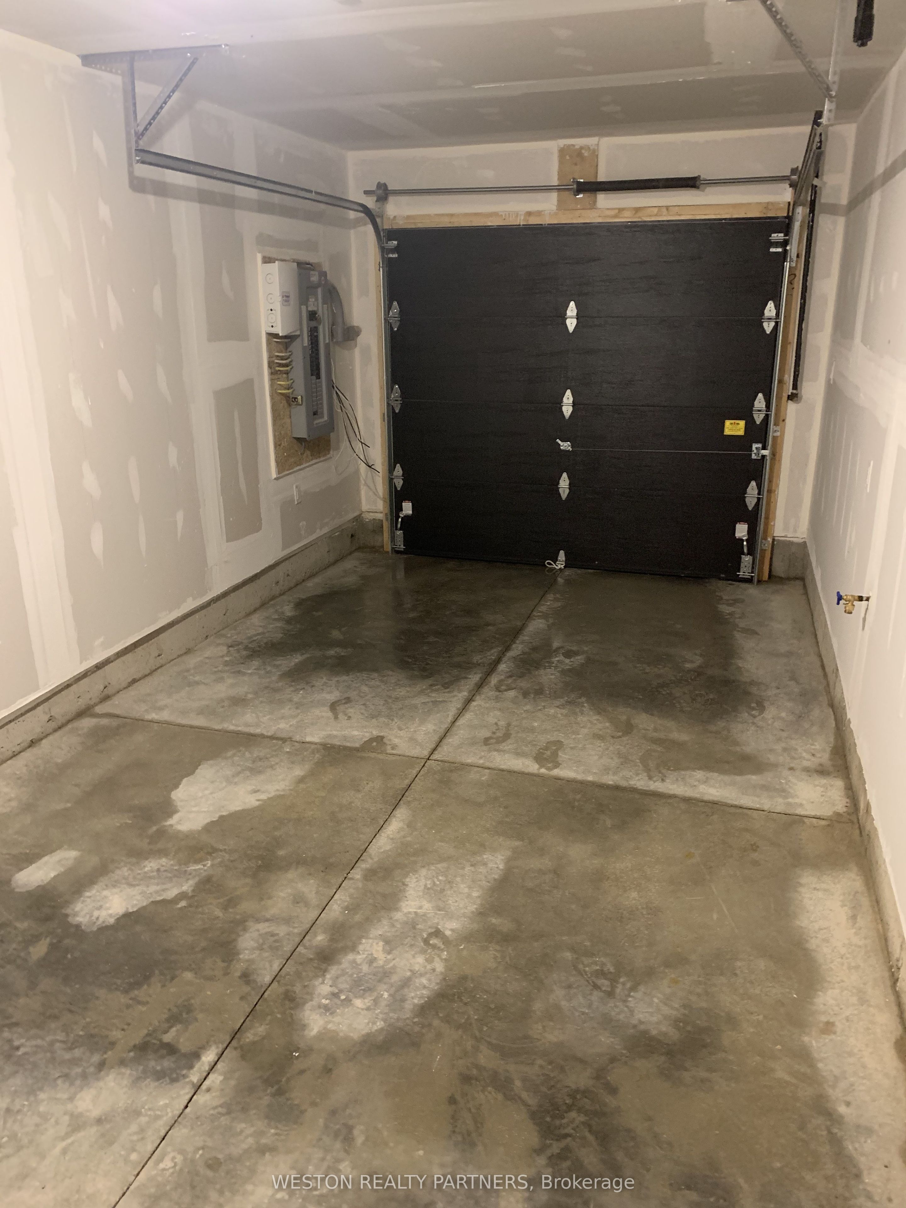 30 Times Square Boulevard 141 Property Photo 15