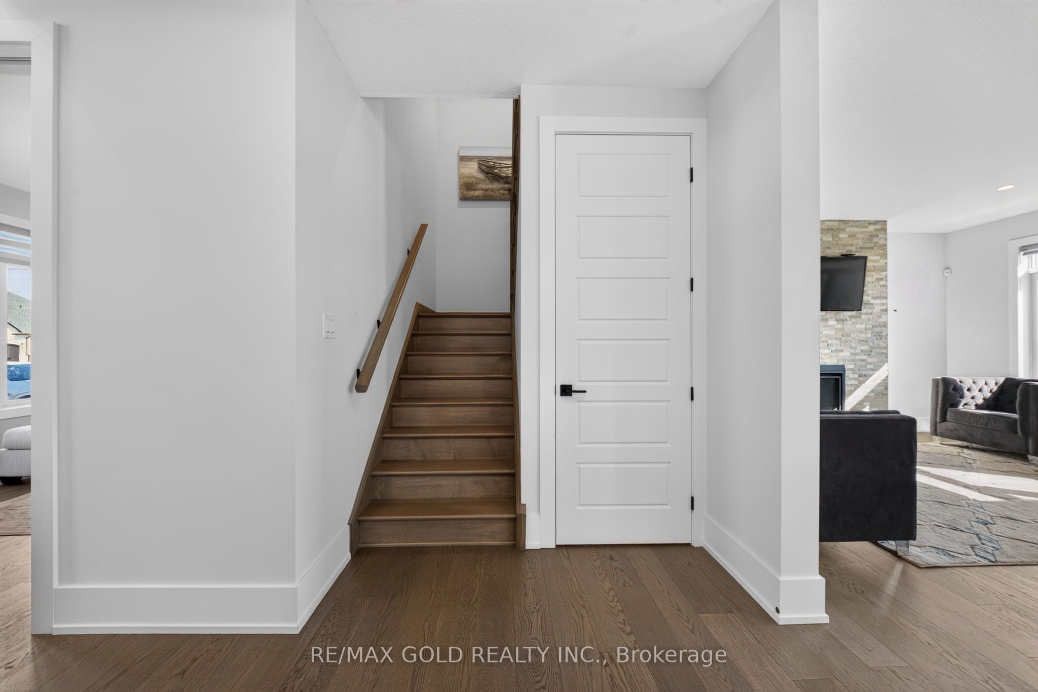 1867 Fountain Grass Drive Property Photo 23