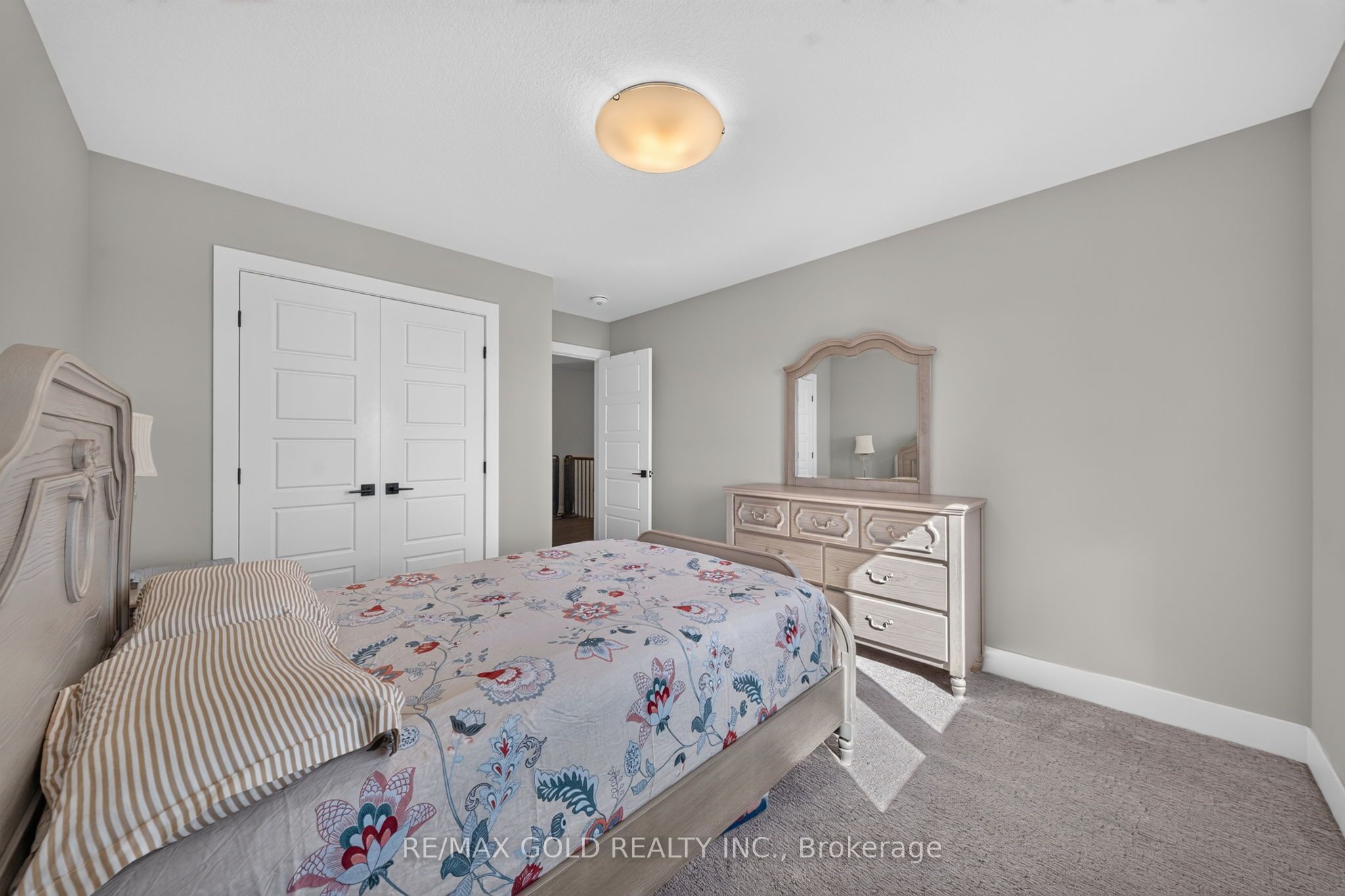 1867 Fountain Grass Drive Property Photo 34