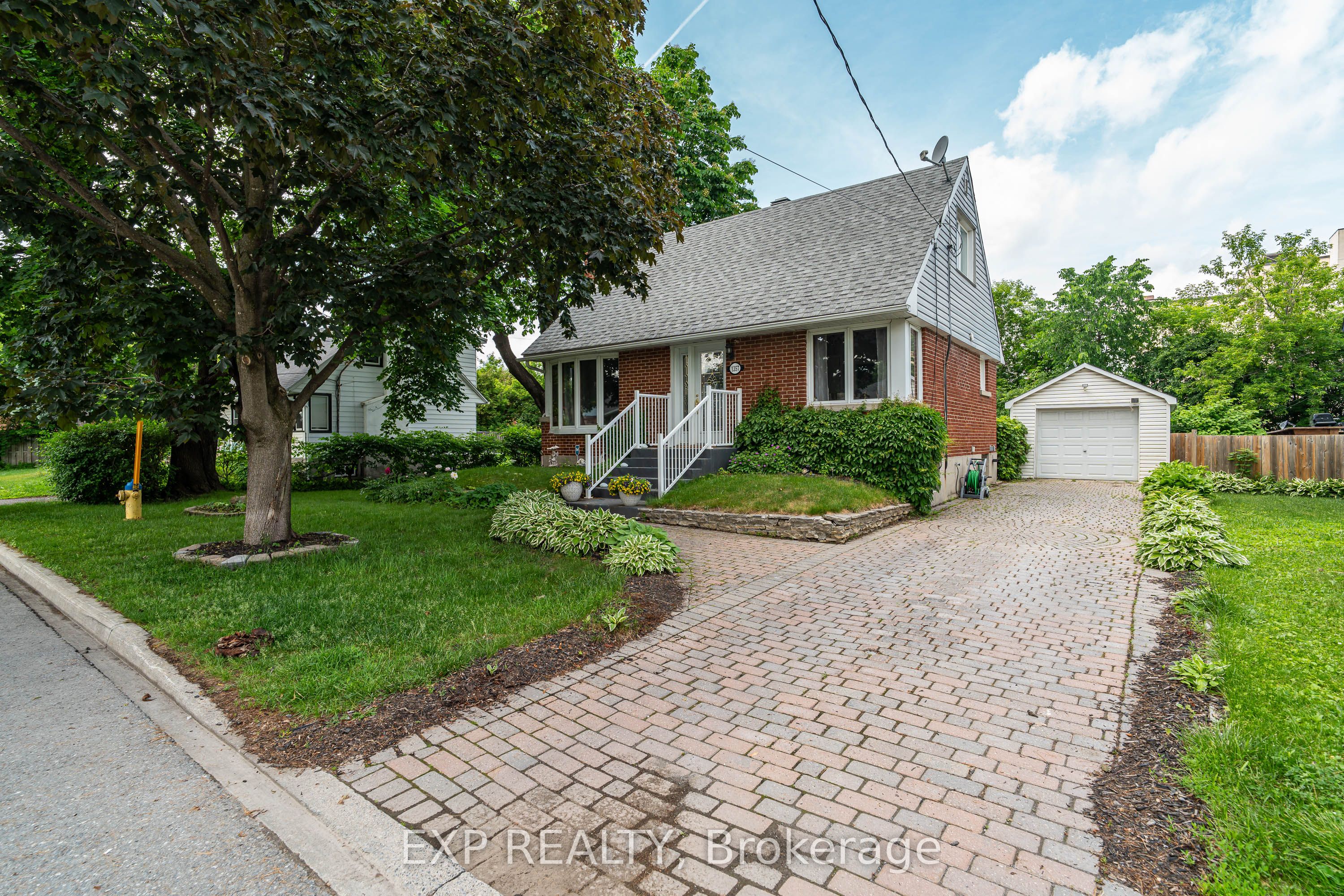 1357 Thames Street Property Photo 1