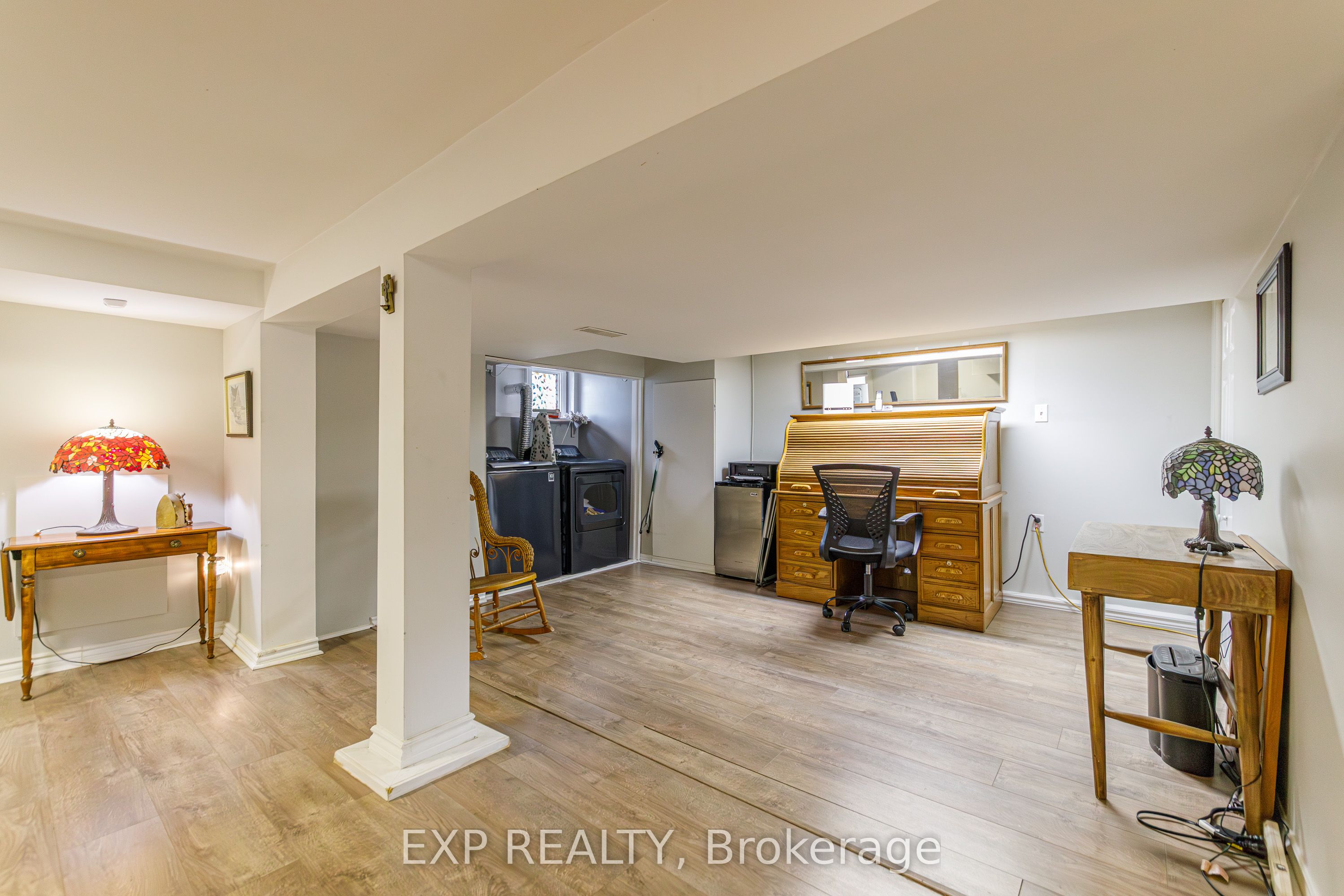 1357 Thames Street Property Photo 25