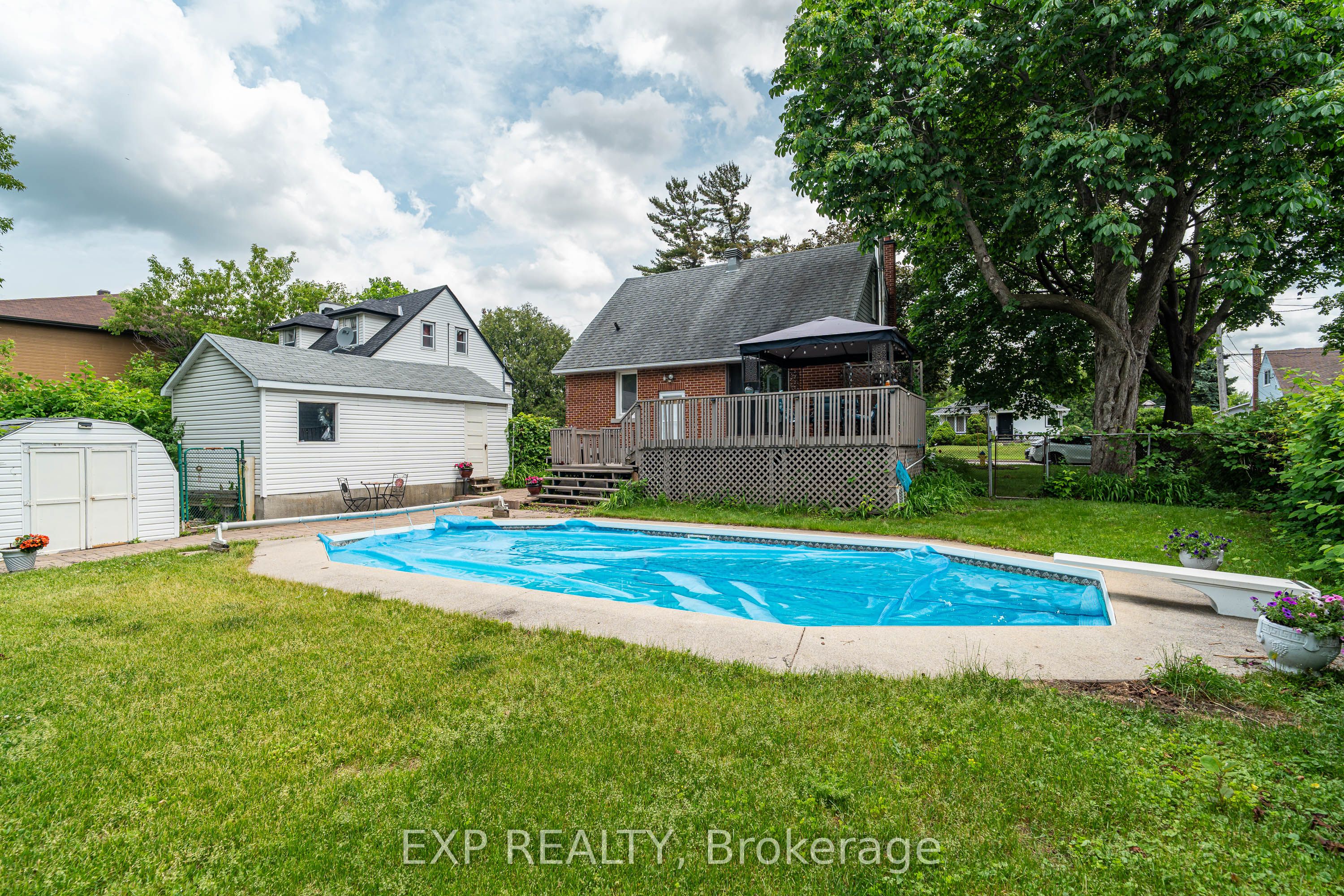 1357 Thames Street Property Photo 32