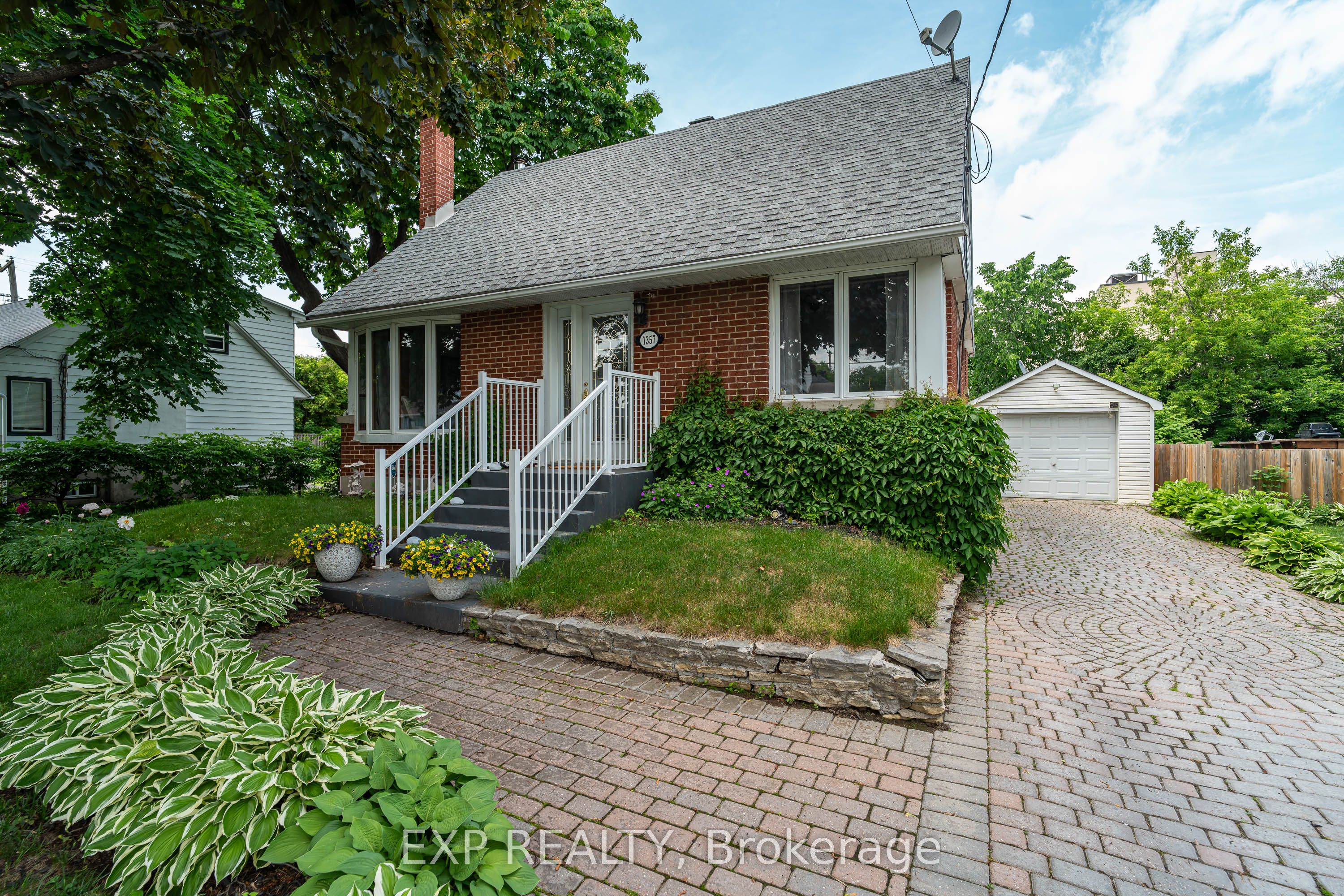 1357 Thames Street Property Photo 35