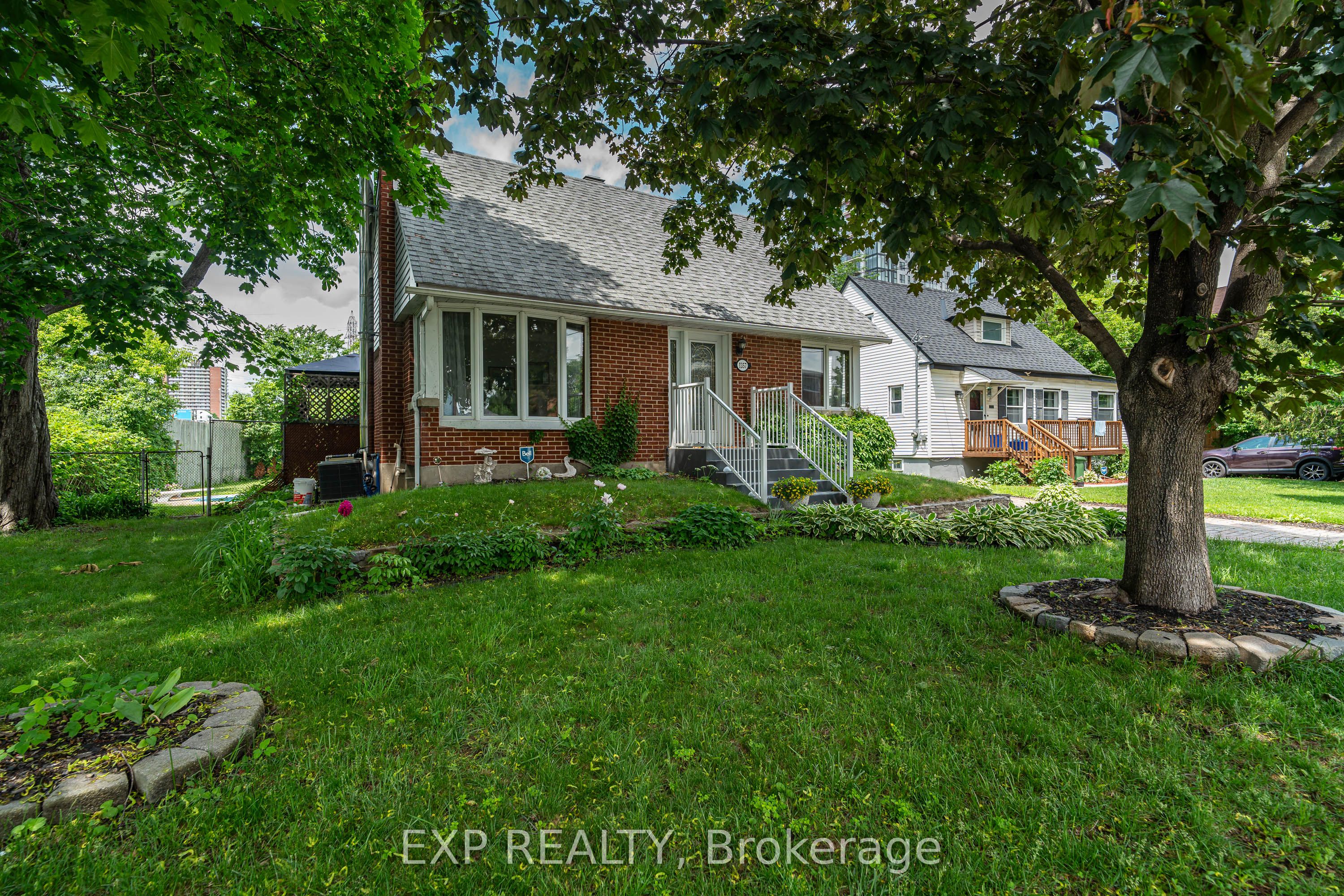 1357 Thames Street Property Photo 36