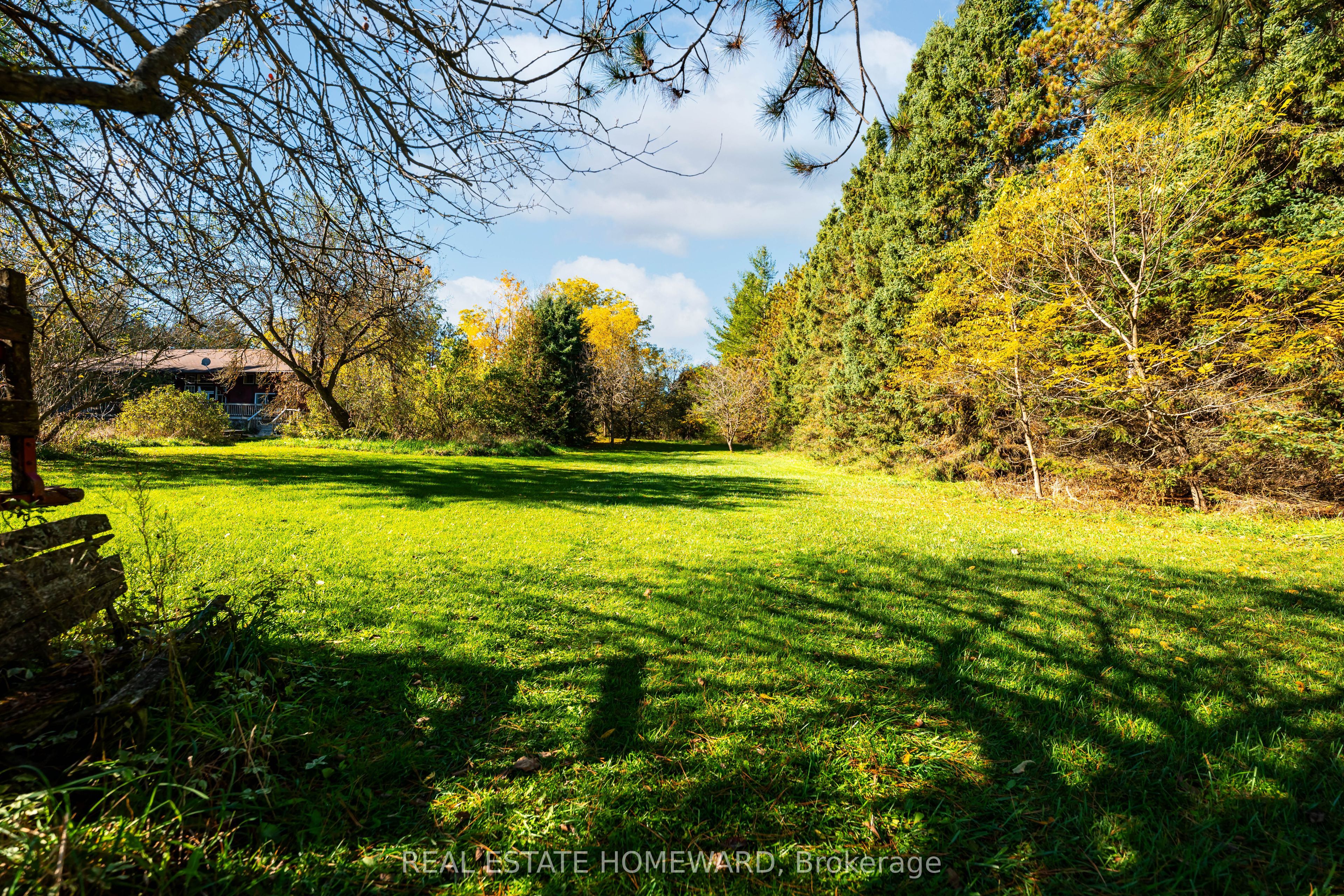 595343 Blindline Road Property Photo 4