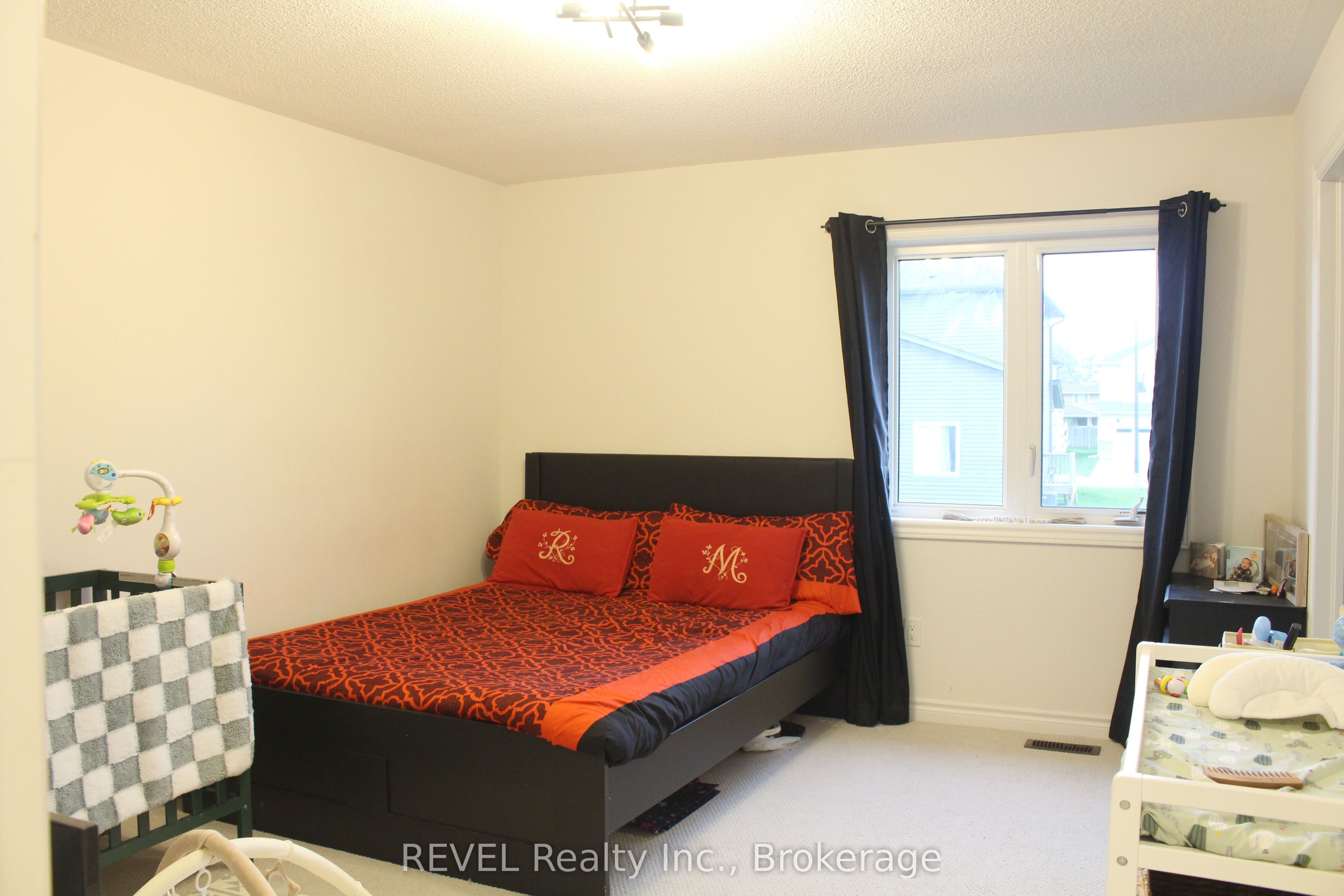 58 Oriole Crescent Property Photo 33