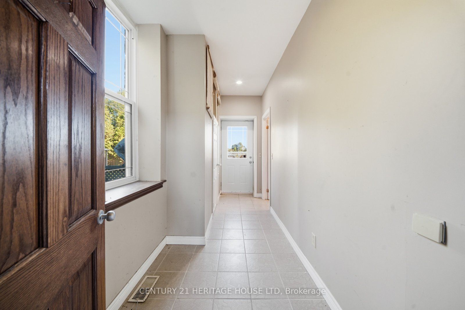 205 Norfolk County 45 Road Property Photo 18