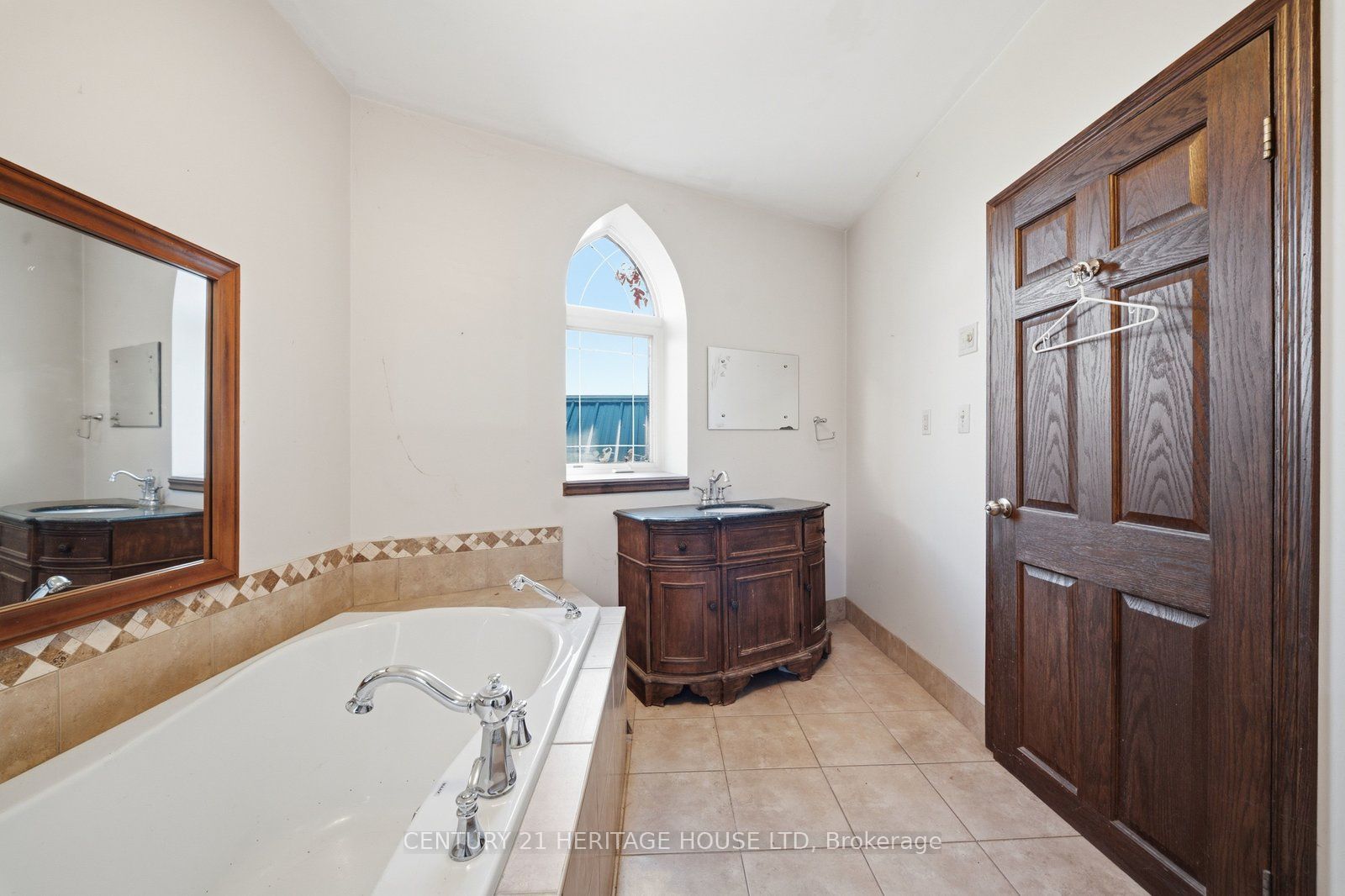 205 Norfolk County 45 Road Property Photo 22