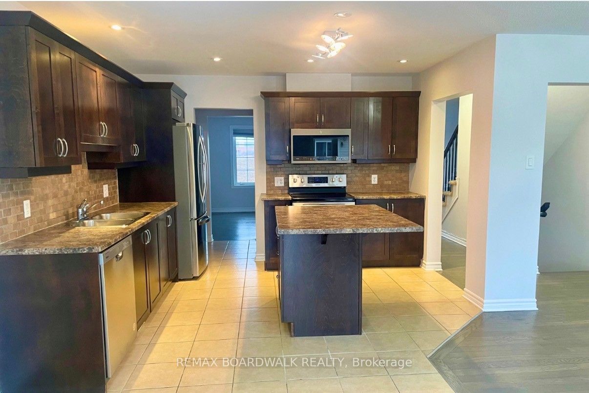 1736 Maple Grove Road Property Photo 2