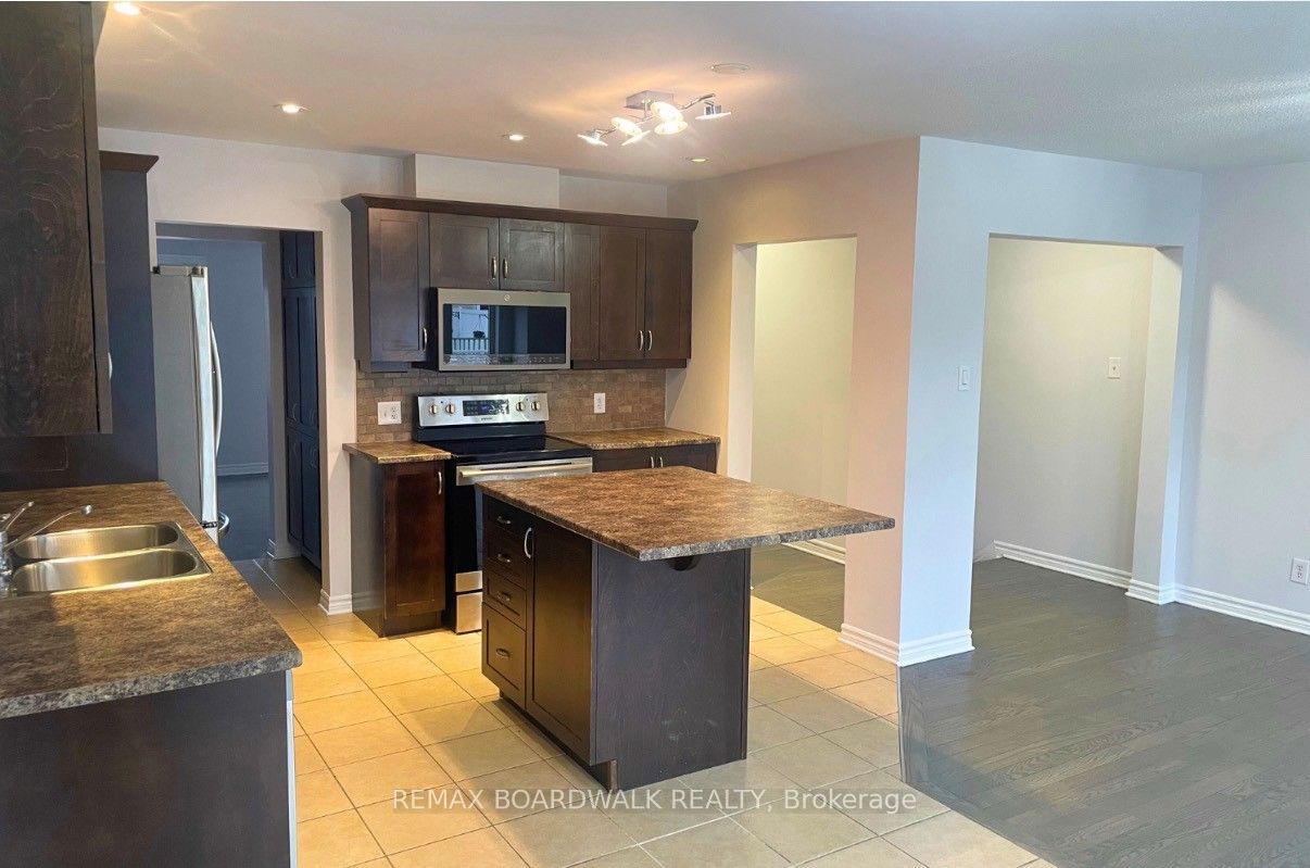 1736 Maple Grove Road Property Photo 3