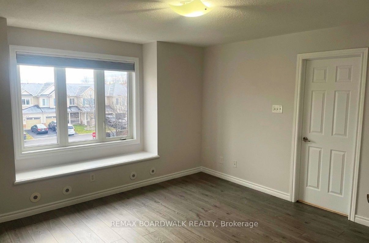 1736 Maple Grove Road Property Photo 6