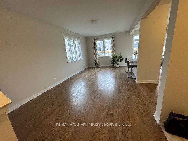 521 Galanthus Walk Property Photo 4