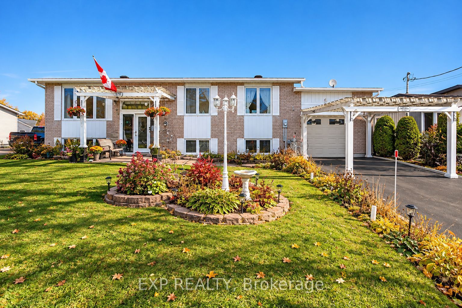 578 Telegraph Road Property Photo 1
