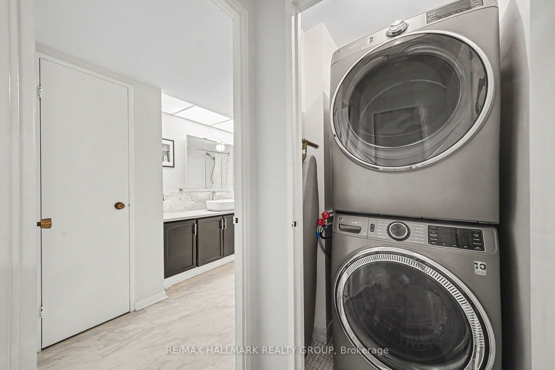 2630 Southvale Crescent 401 Property Photo 21