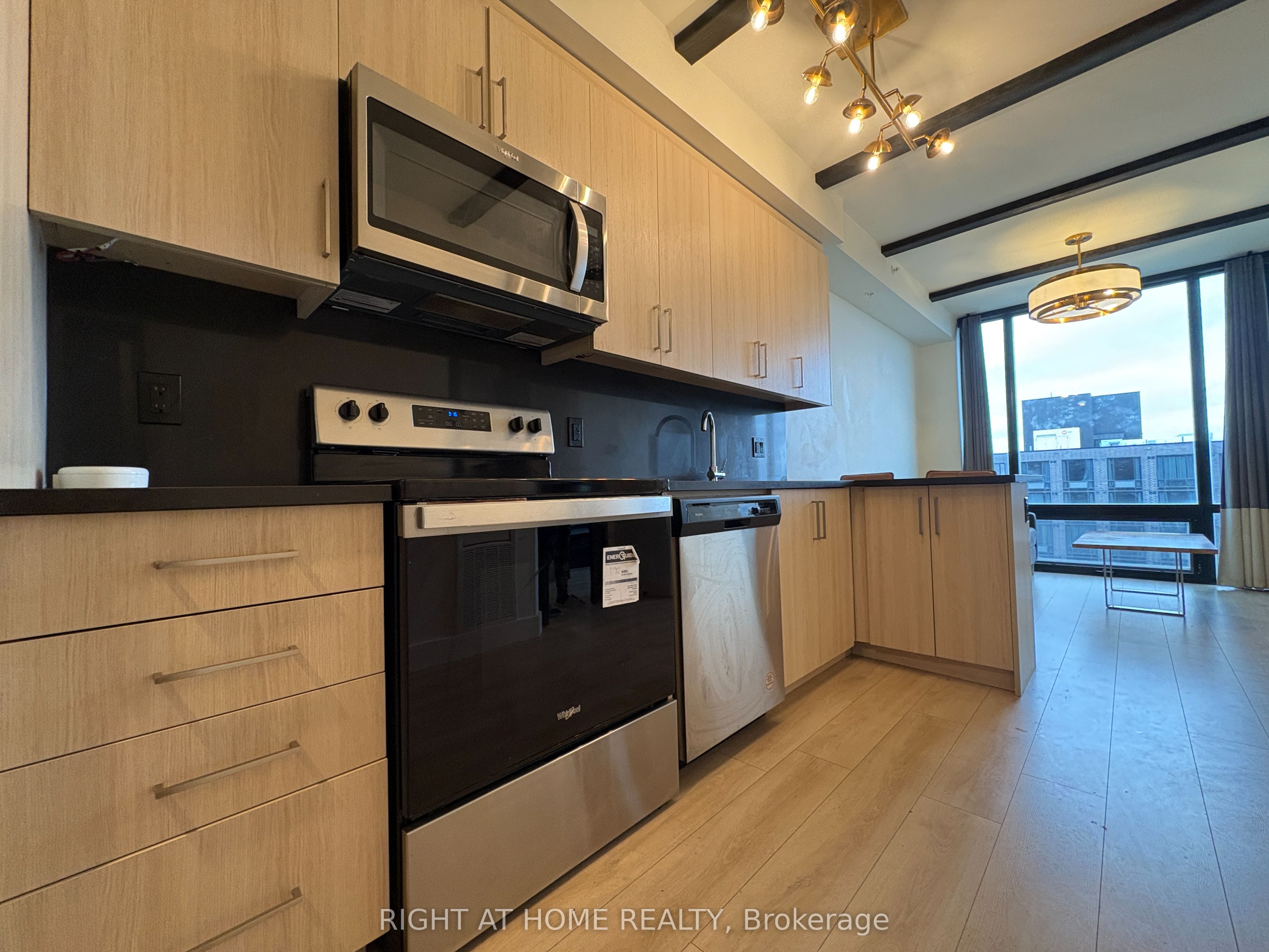 145 W Columbia Street W S- 2225 Property Photo 1
