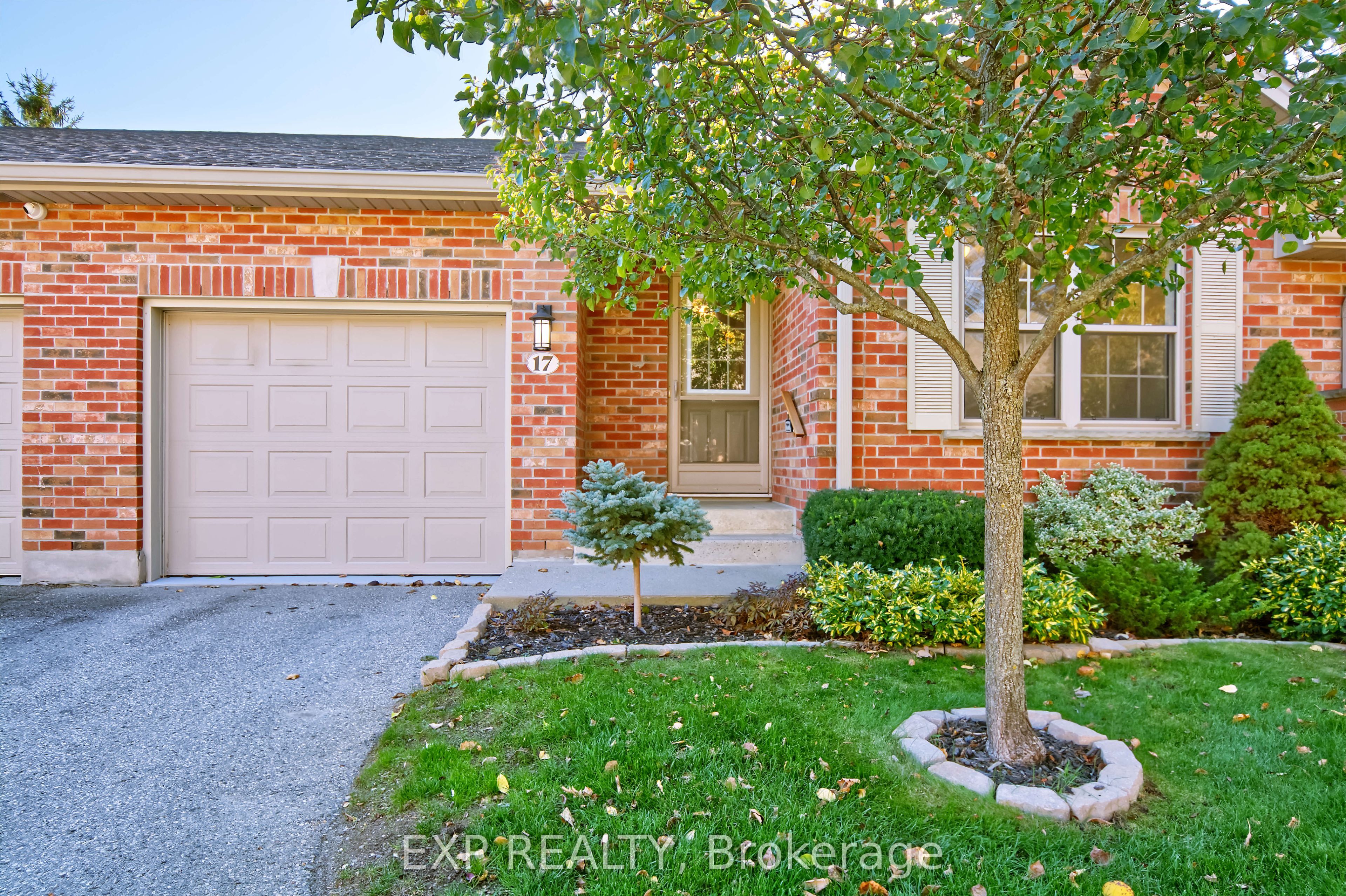 1337 Commissioners Rd Road W 17 Property Photo 1