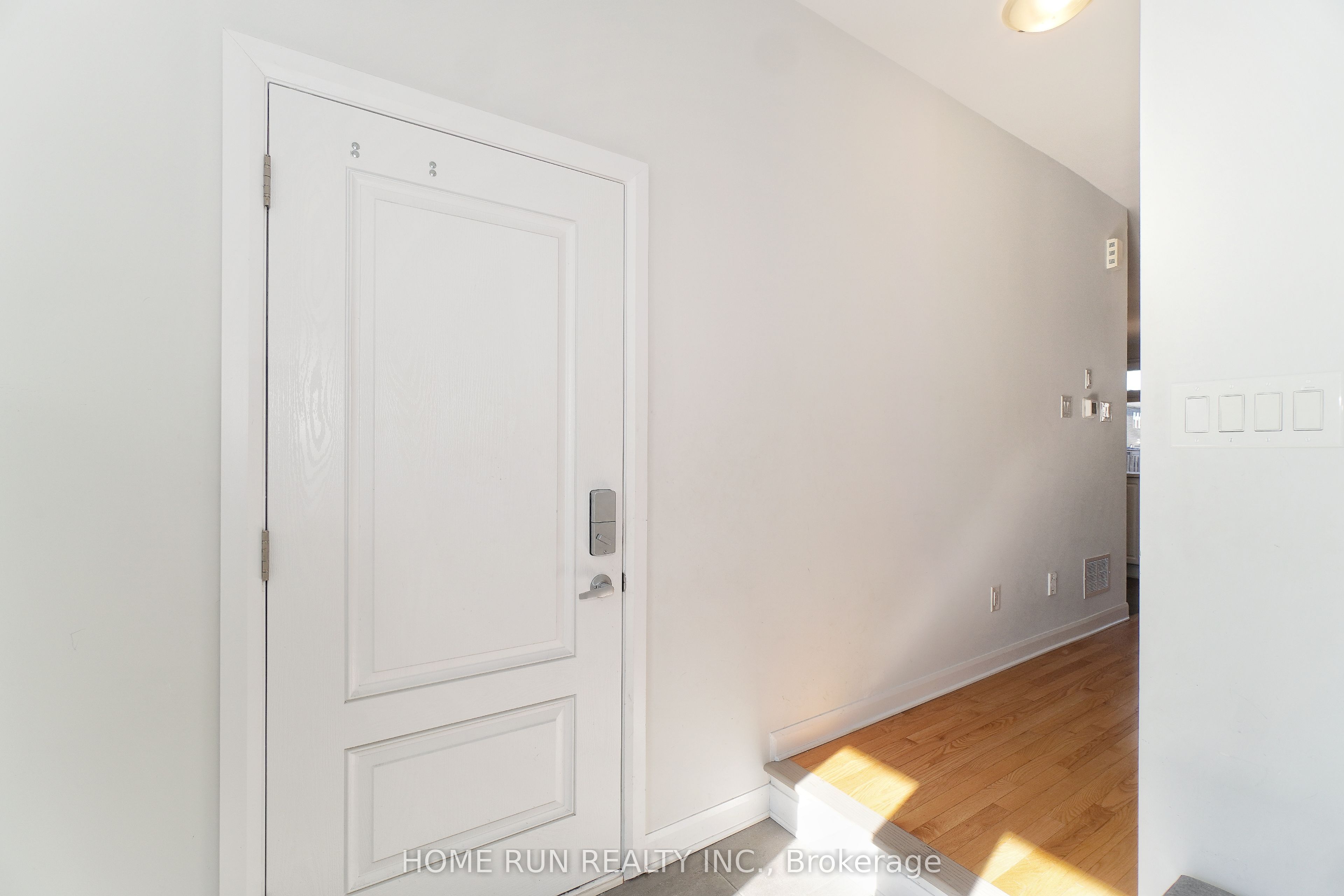 211 Clonrush Way Property Photo 2