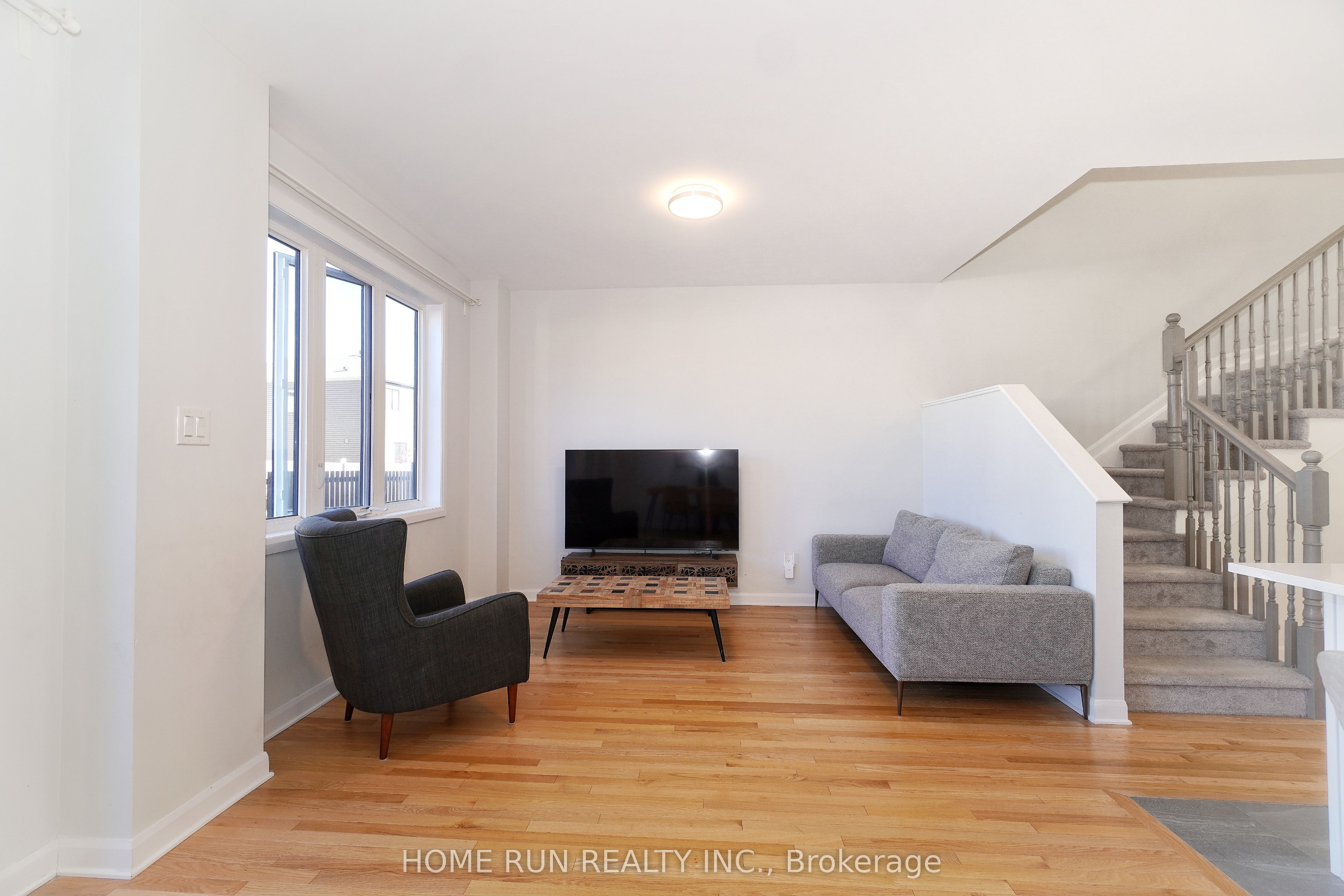 211 Clonrush Way Property Photo 14