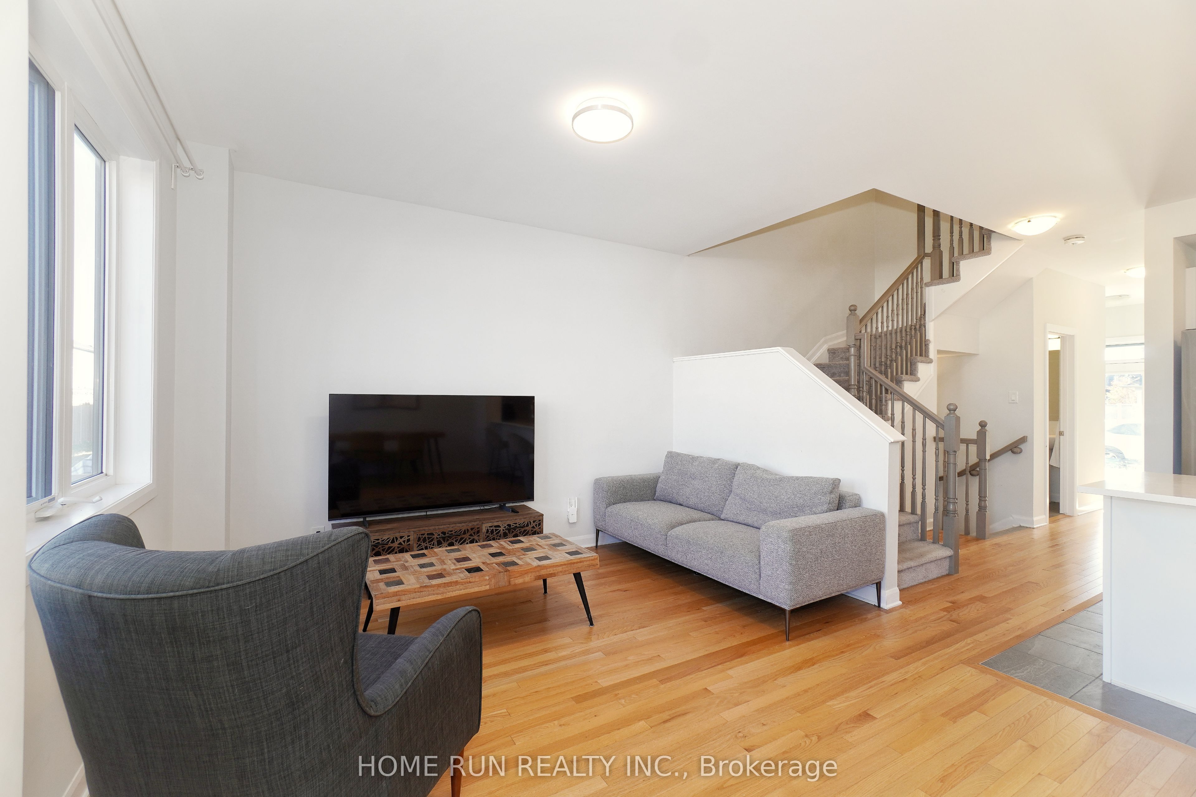 211 Clonrush Way Property Photo 16