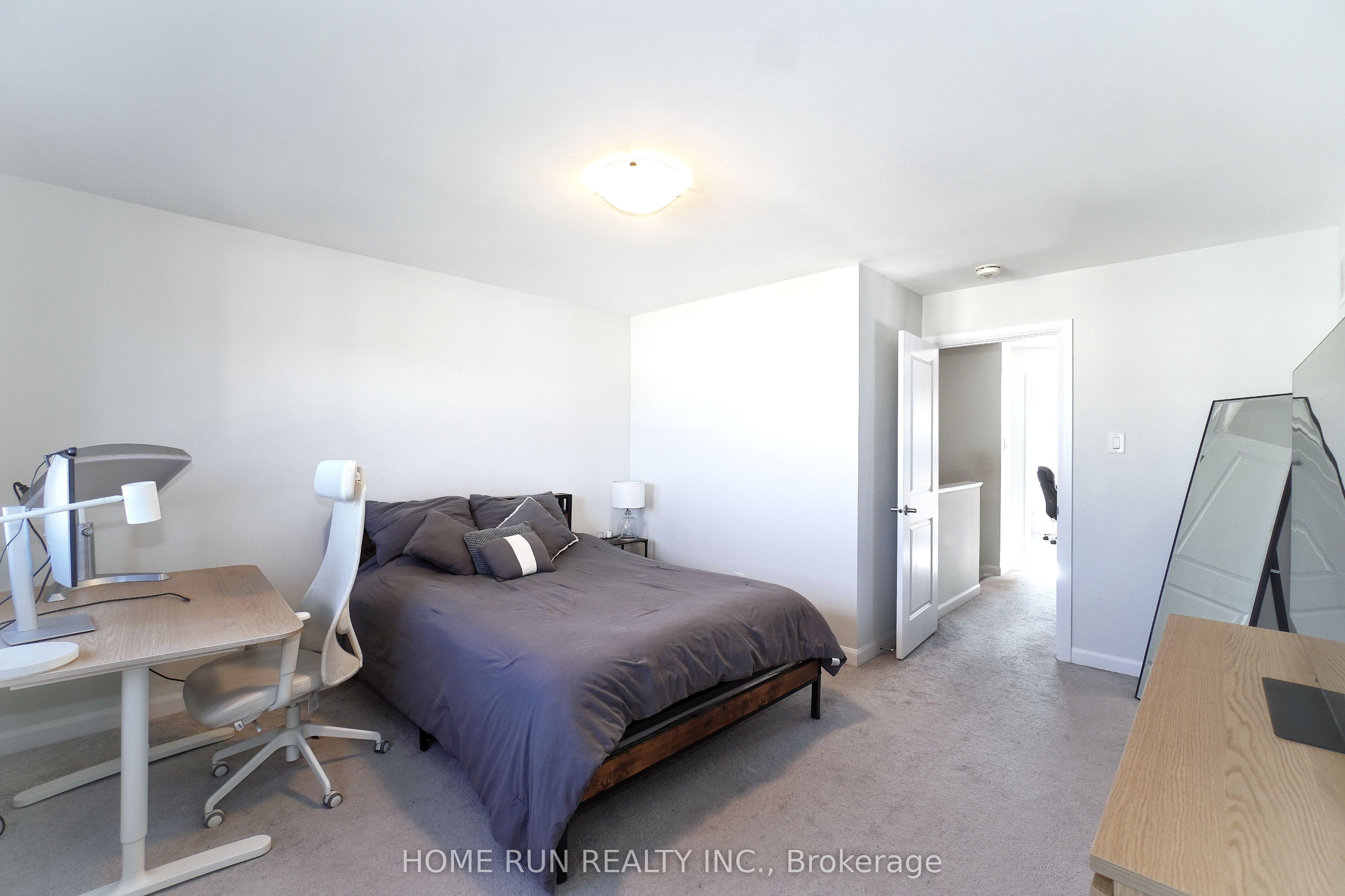 211 Clonrush Way Property Photo 29