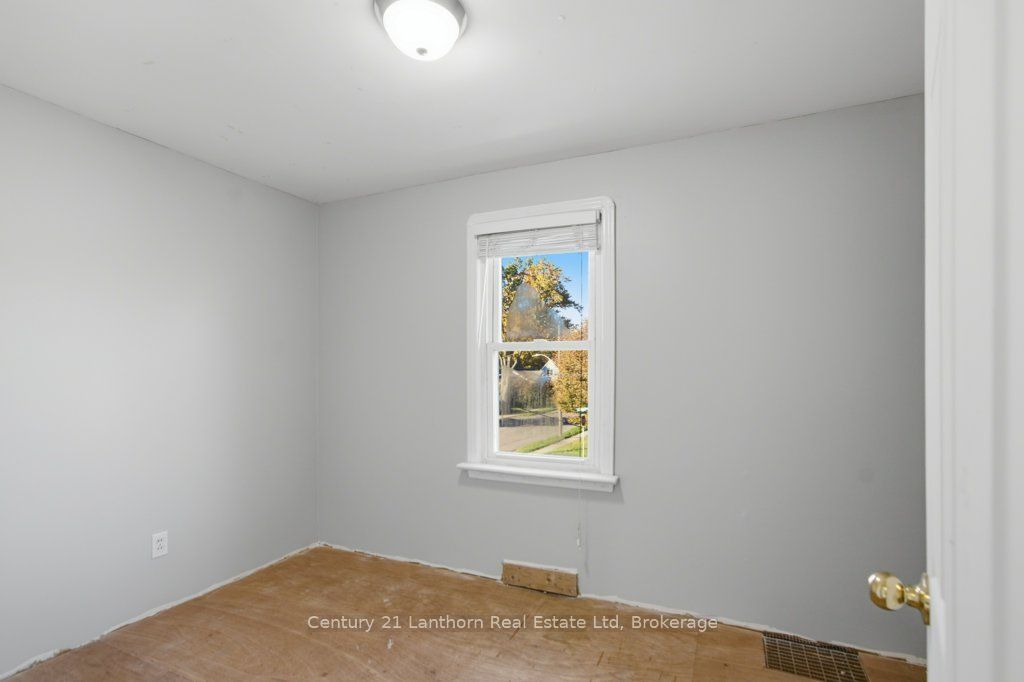 1 Clarke Boulevard Property Photo 20