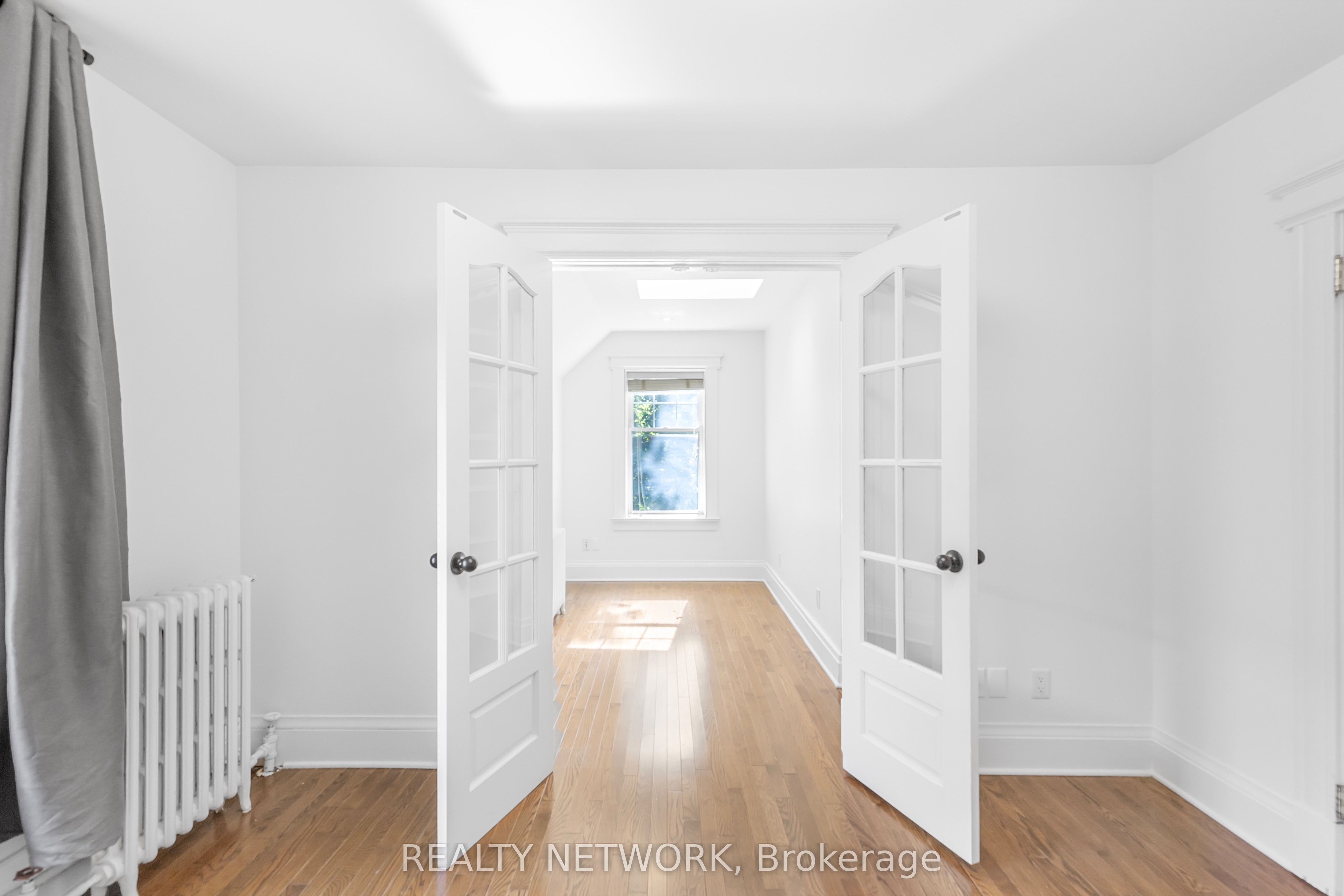17 Gerrard Street Property Photo 20