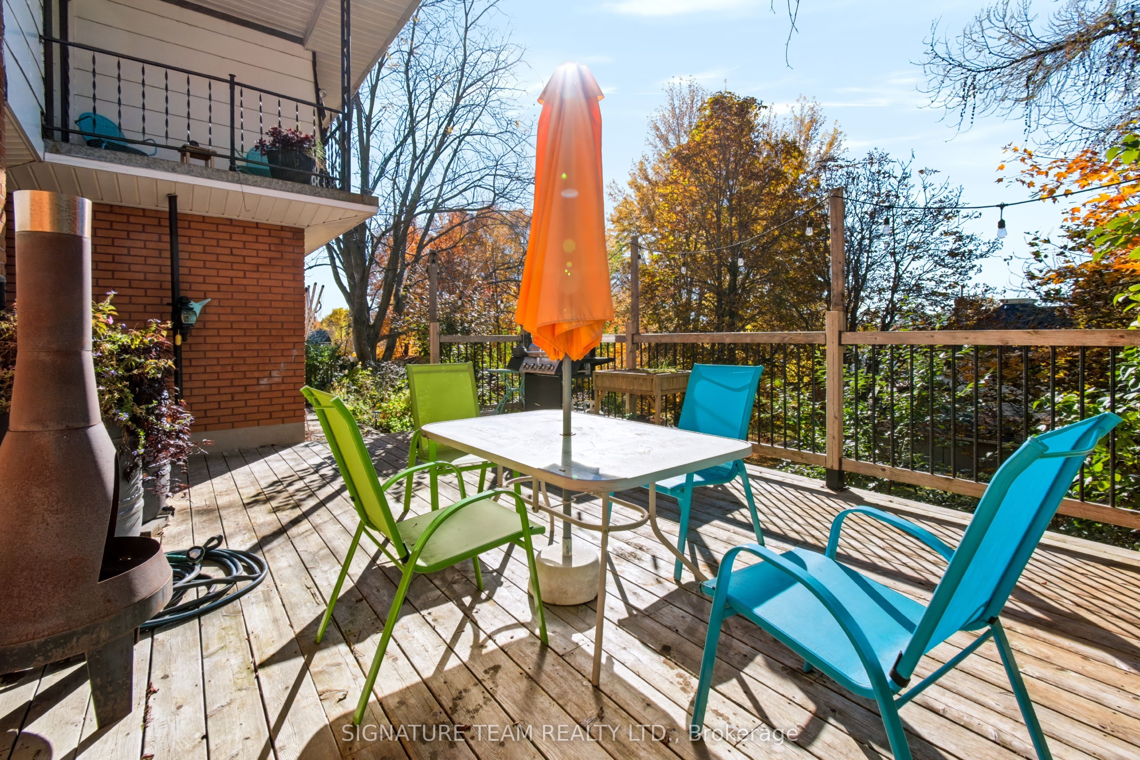 376 Centre Street Property Photo 21