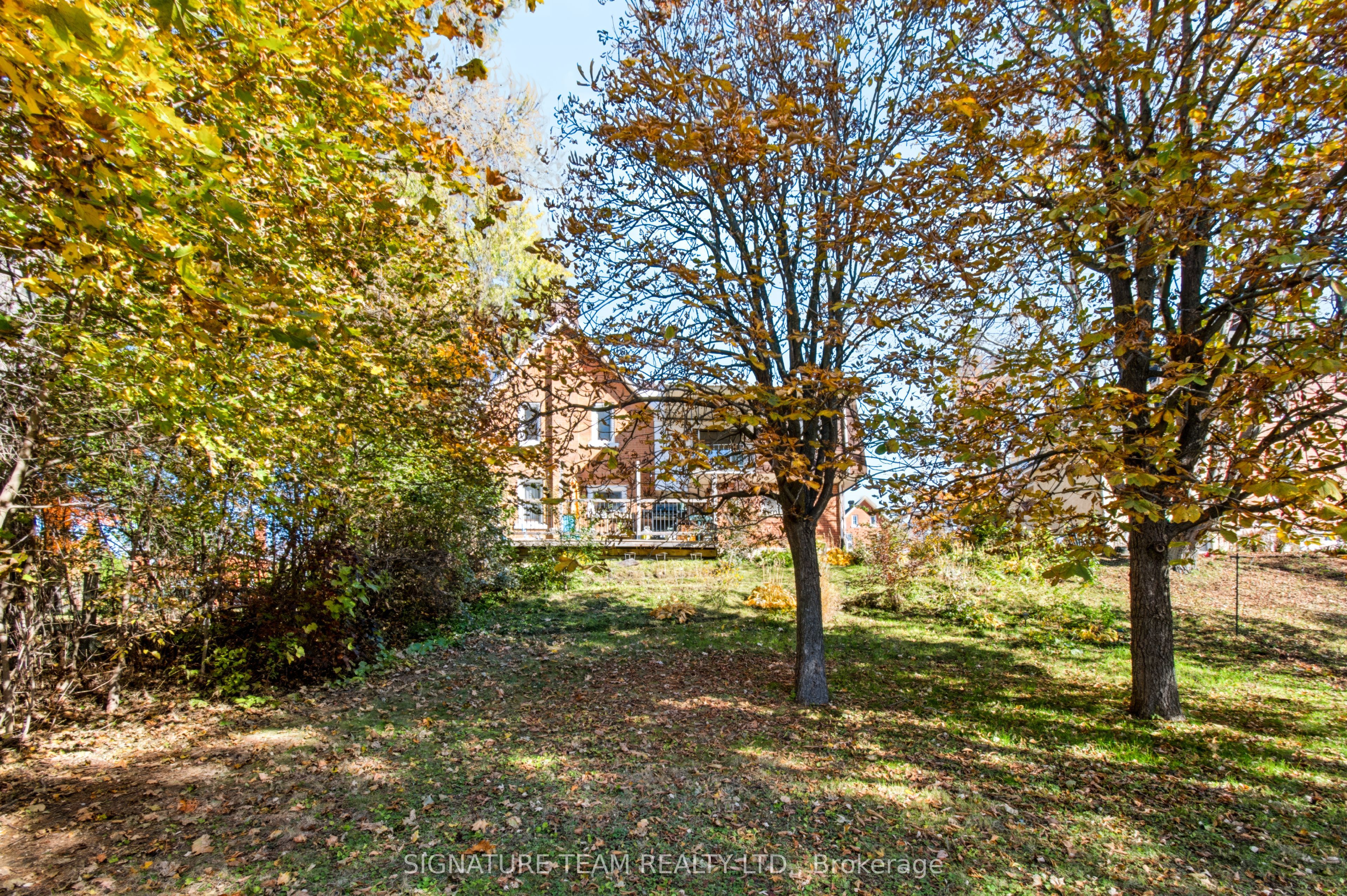 376 Centre Street Property Photo 26